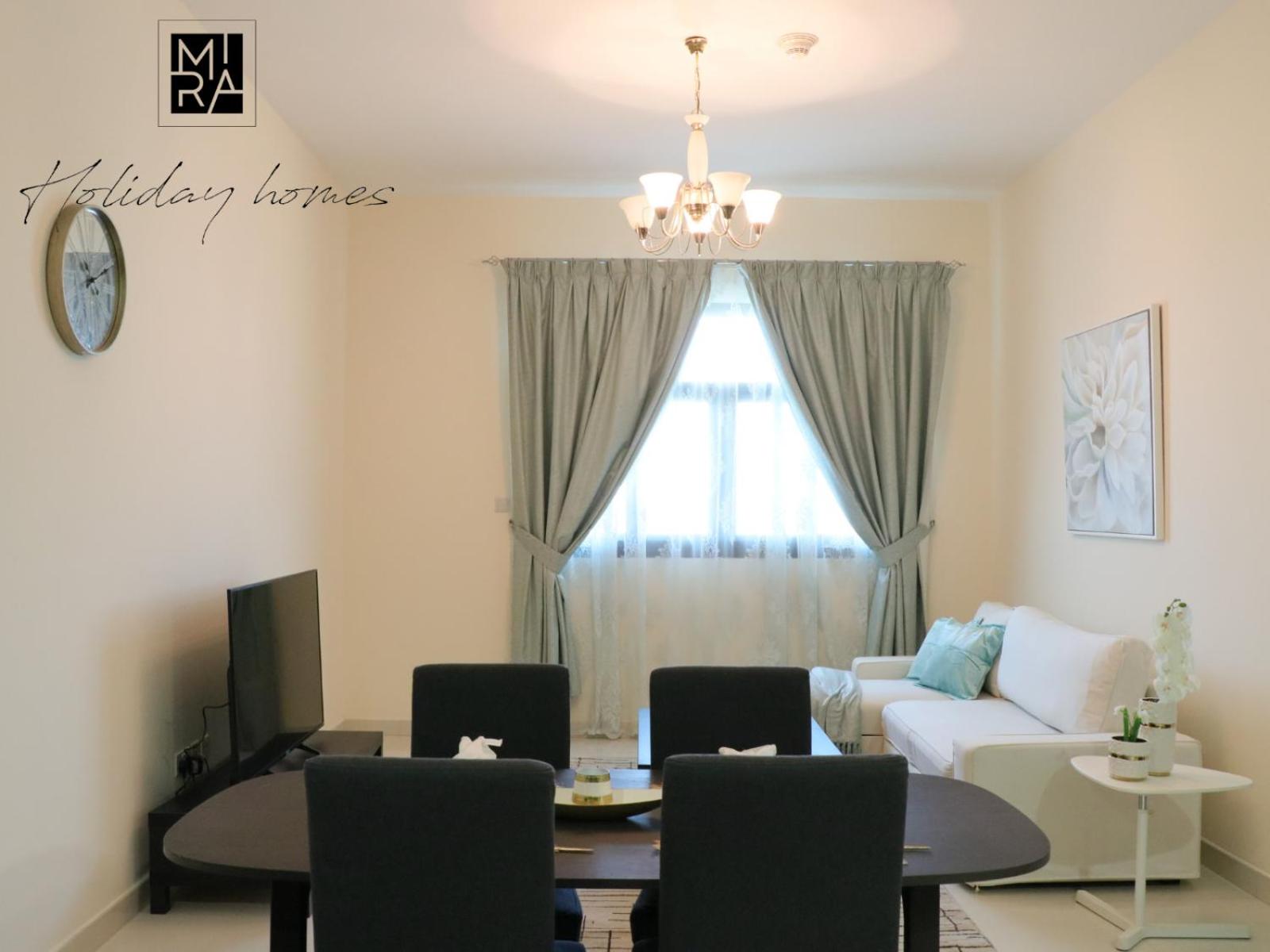 Mira Holiday Homes - Serviced 1 bedroom with Creek View