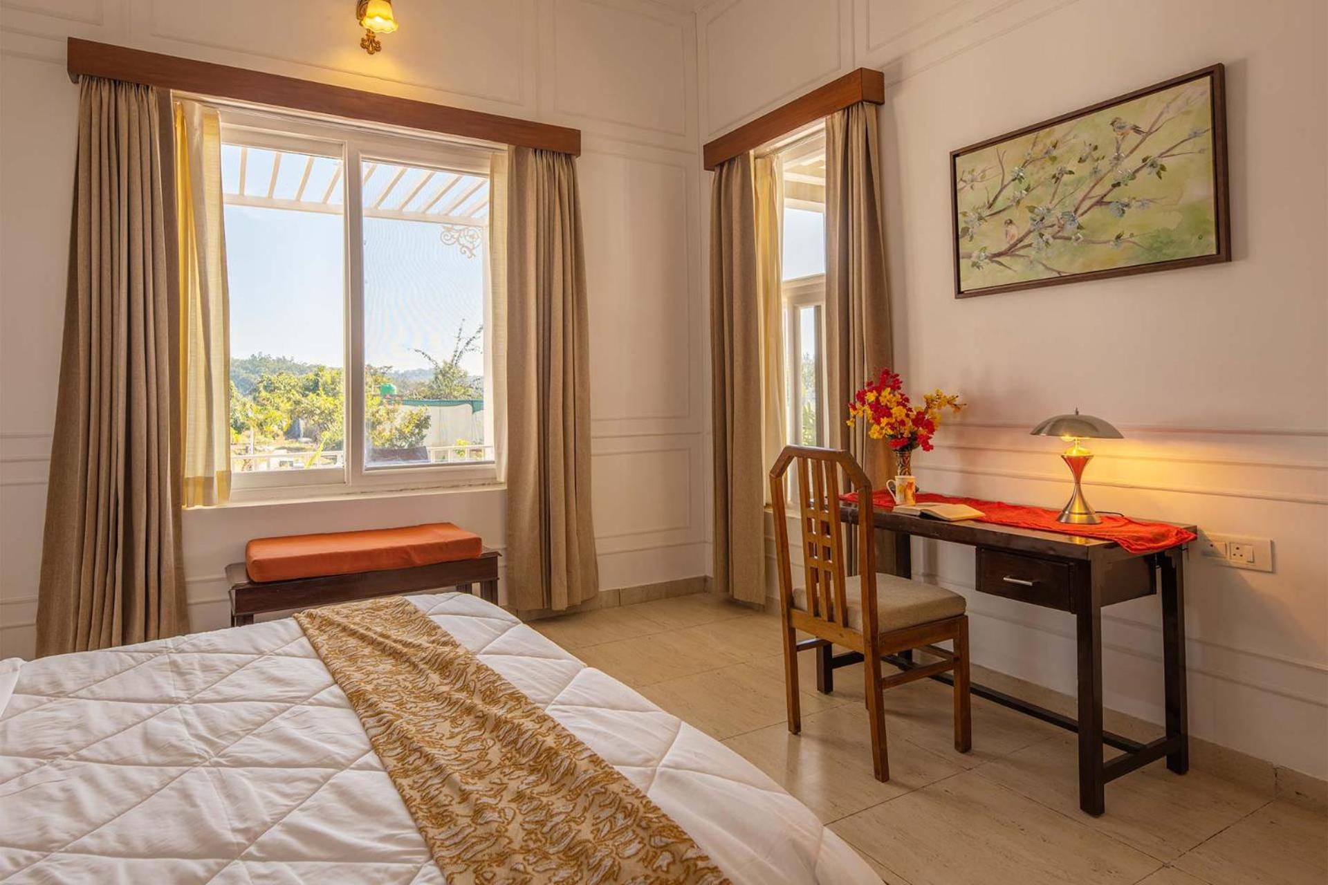 StayVista at SilverOaks Cottage