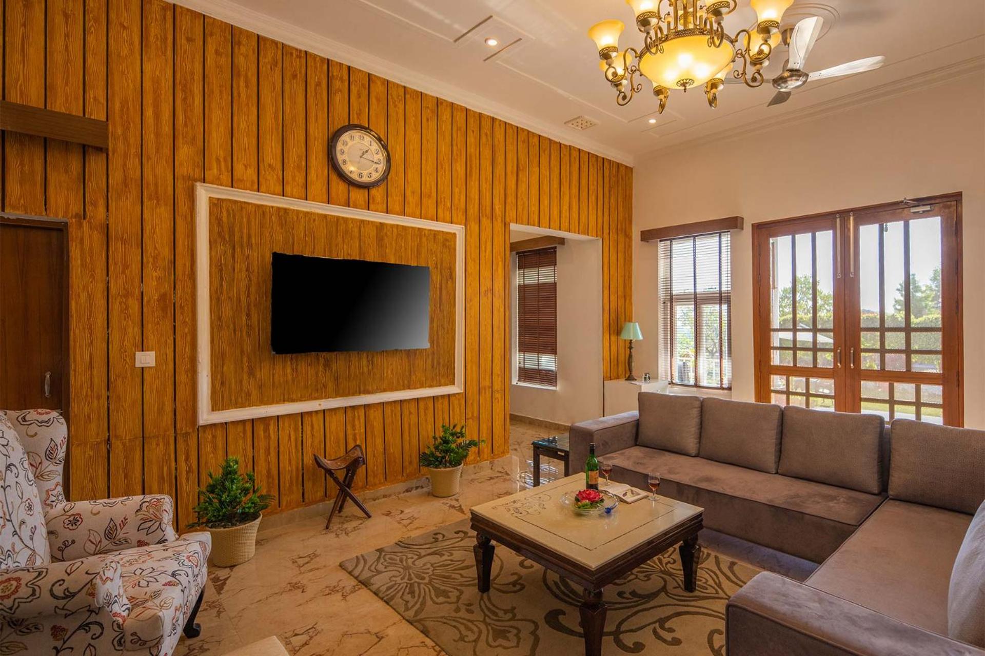 StayVista at SilverOaks Cottage