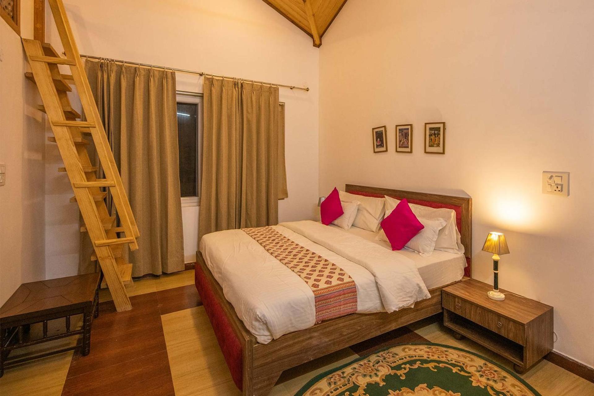 StayVista at SilverOaks Cottage