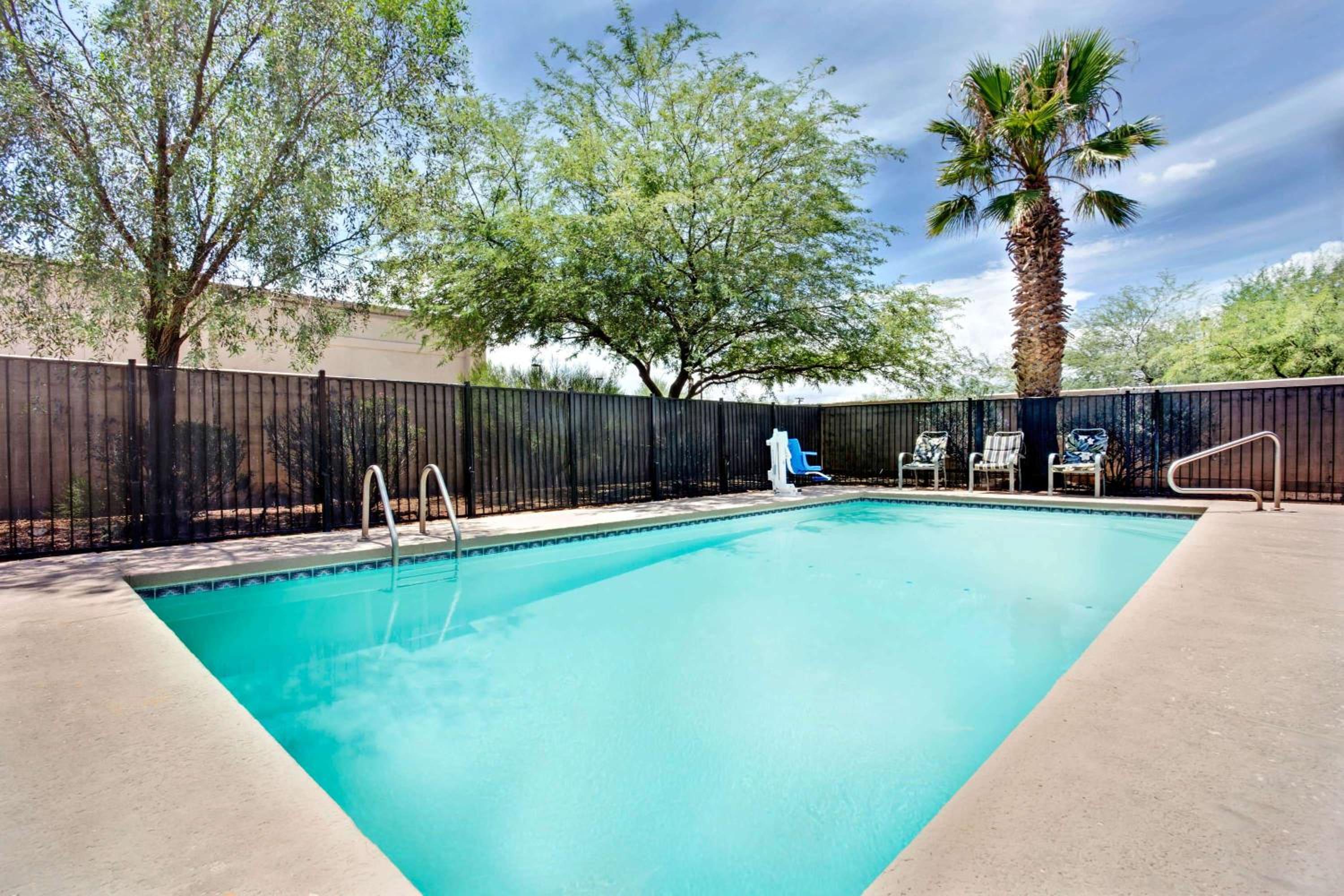 Casa Grande Vacations - Super 8 by Wyndham Casa Grande - Property Image 3
