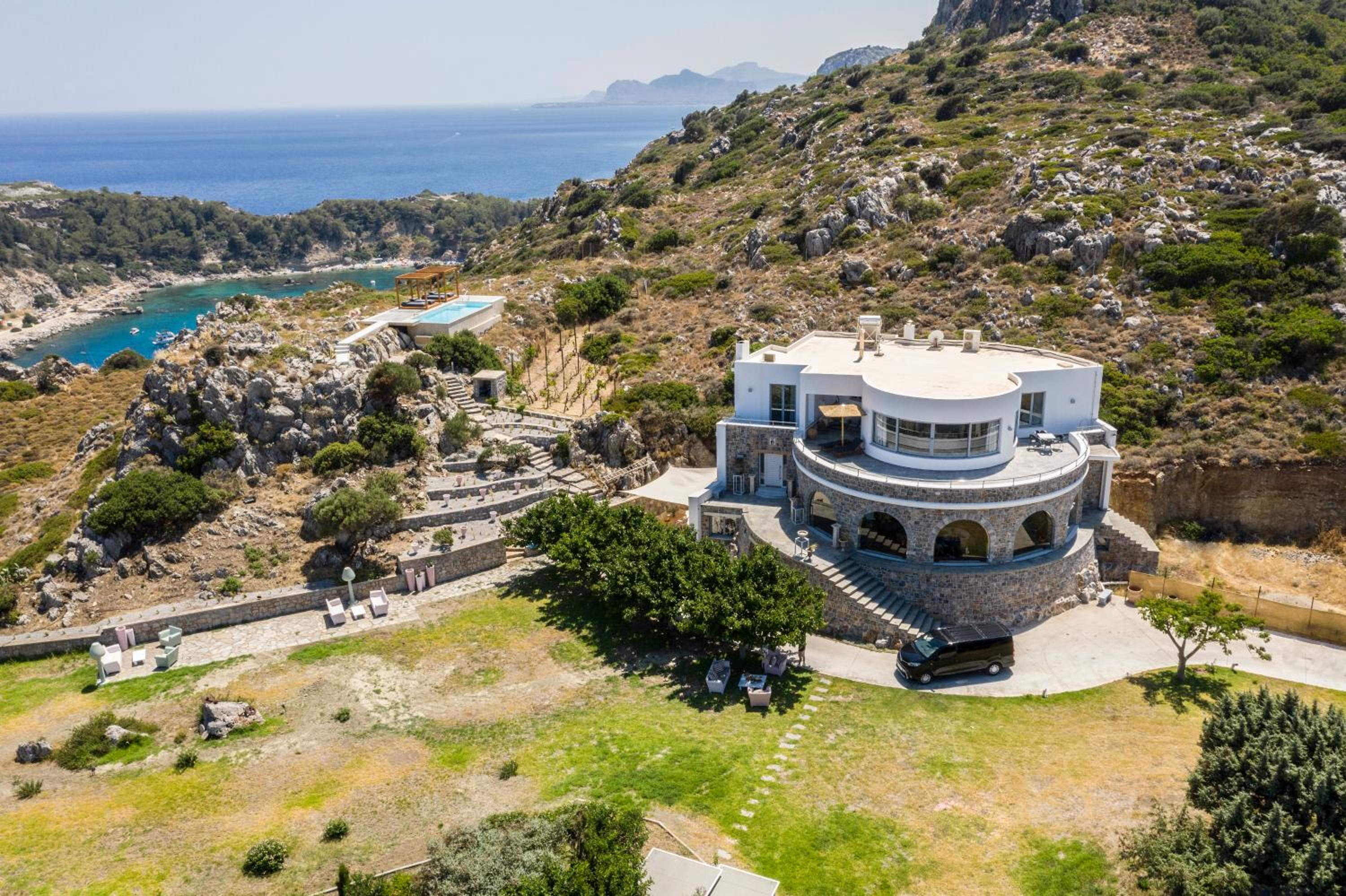 Pristine Seaview Villa , with 5-Star Resort Access