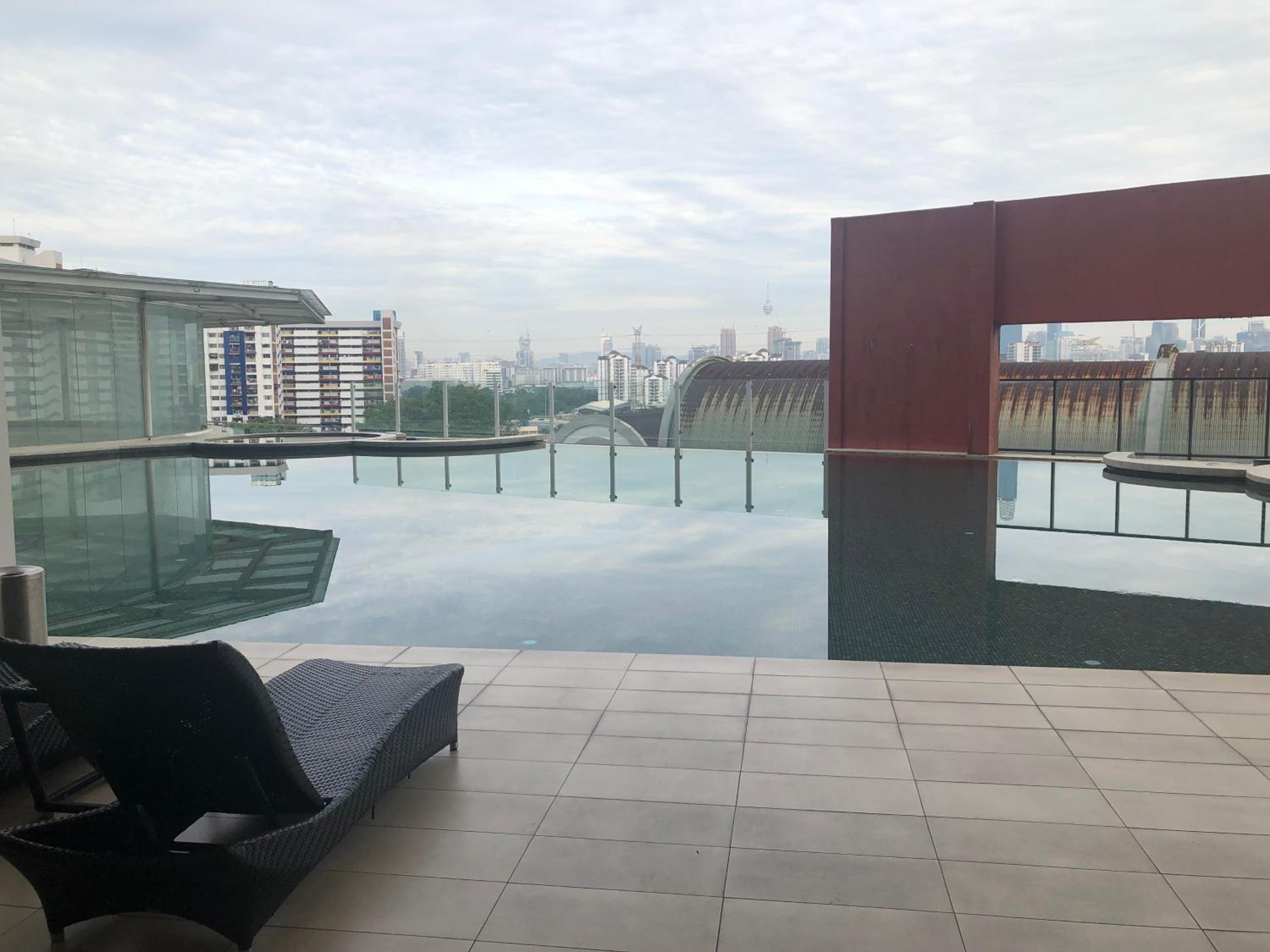 Private Jacuzzi Staycation at KL City 152