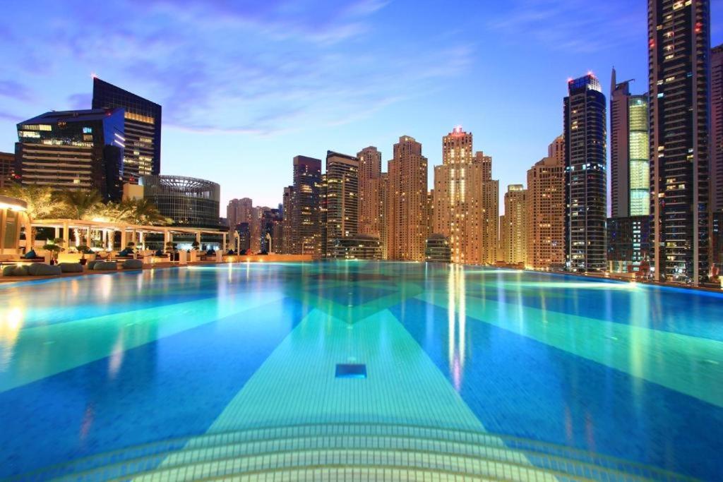 Address Marina Mall Apartments, Dubai Marina