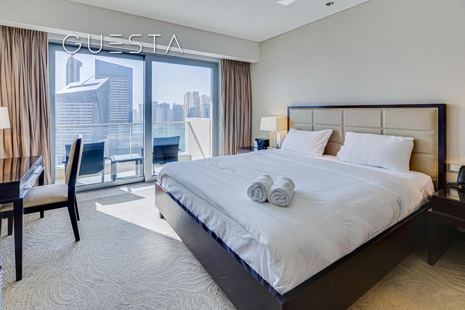 Address Marina Mall Apartments, Dubai Marina