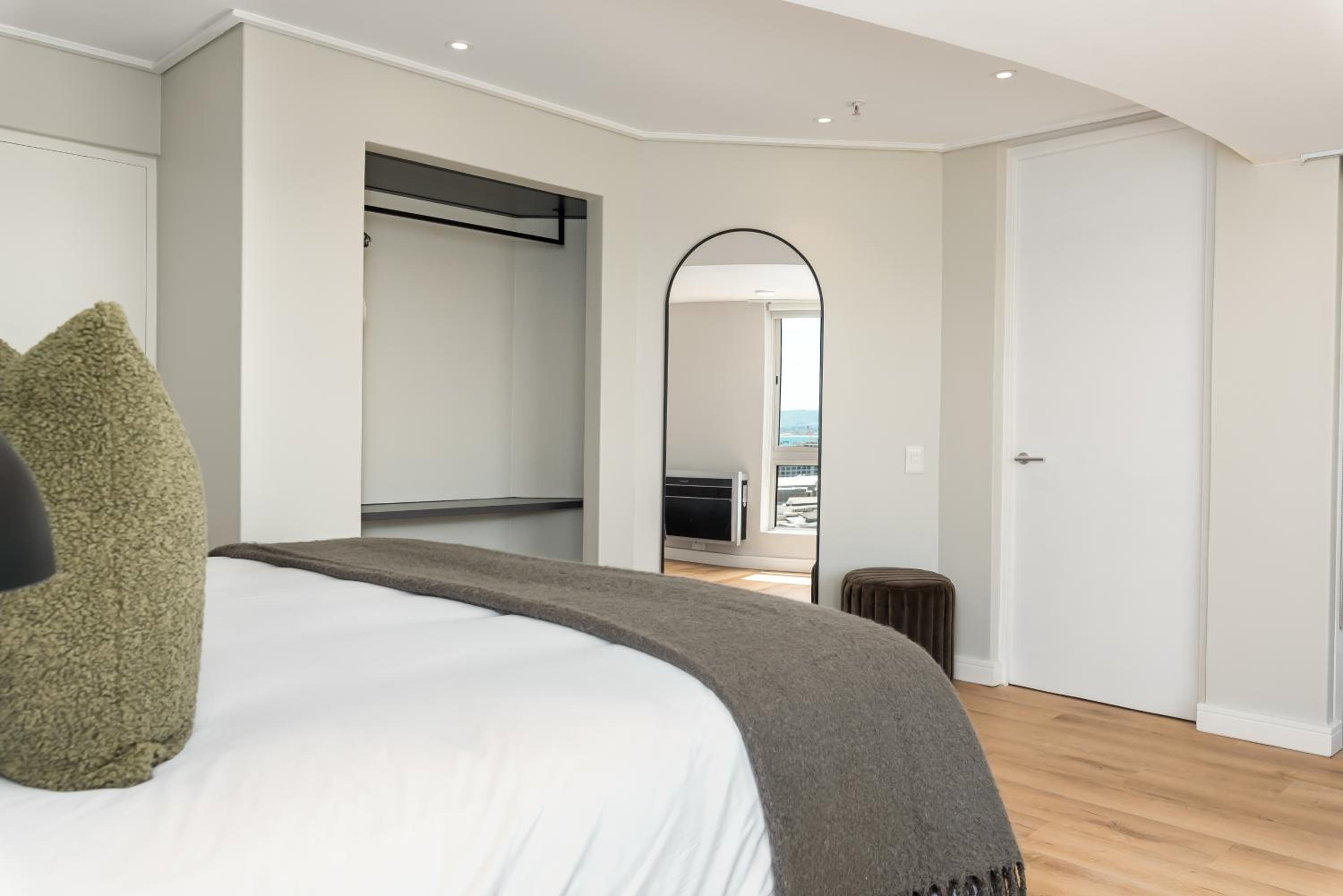 Point Break Luxury Apartments photo 245 of 255