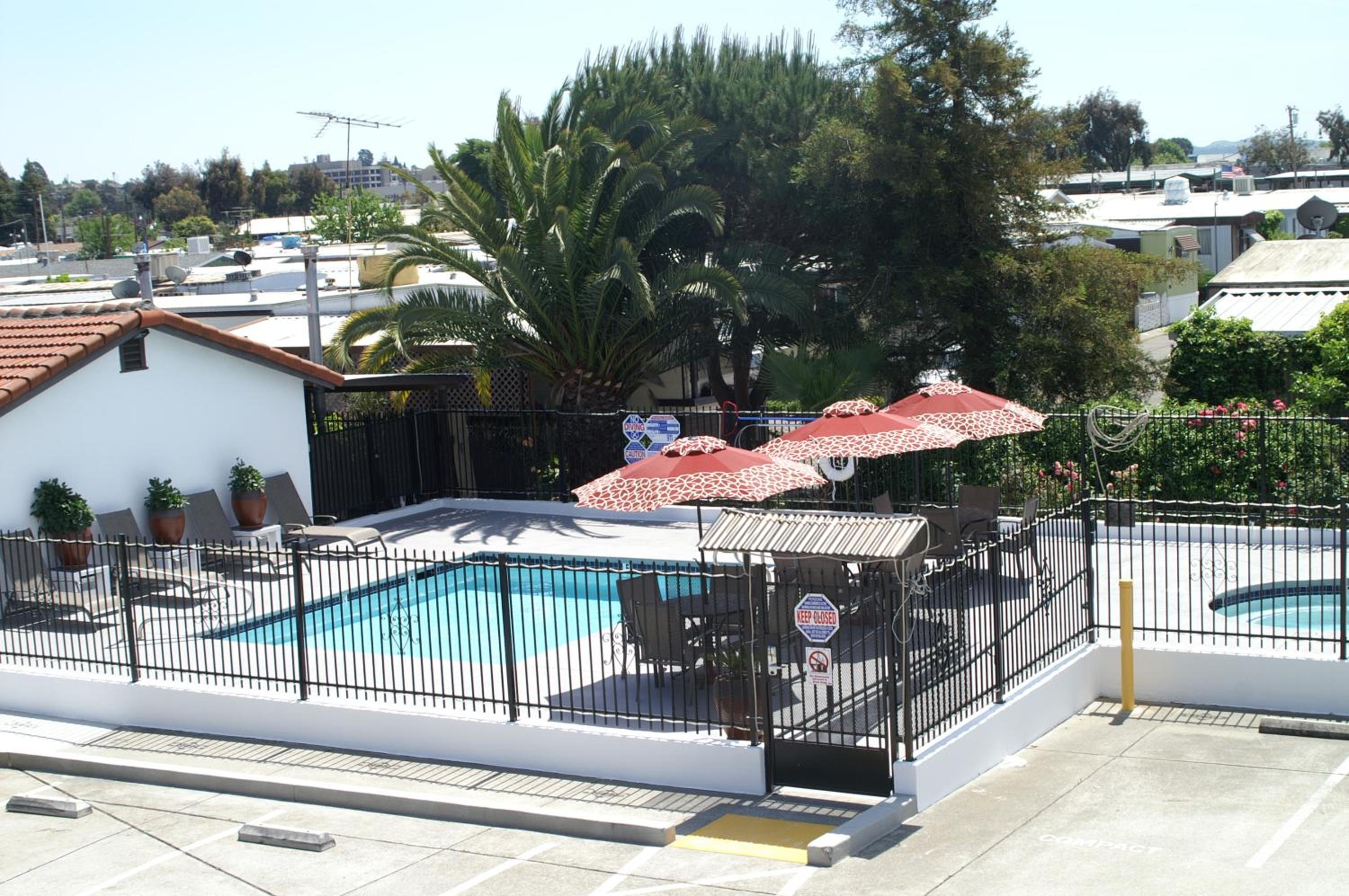 Vallejo Vacations - Regency Inn - Property Image 28