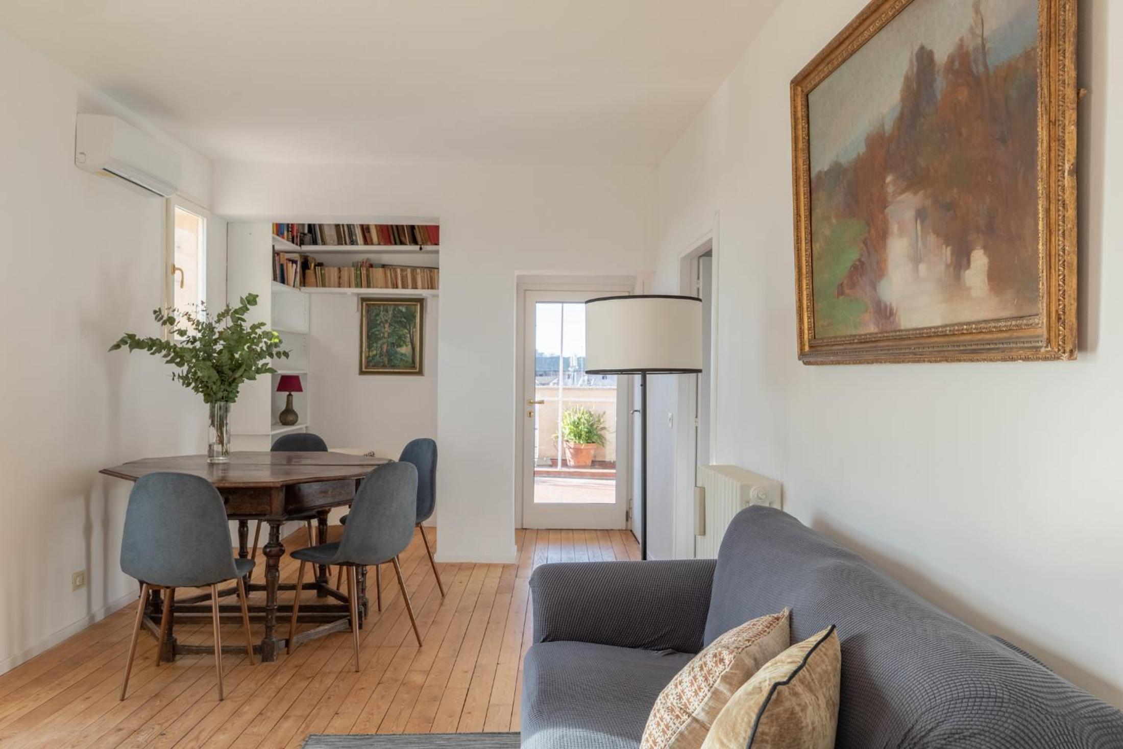 iFlat Penthouse overlooking Rome