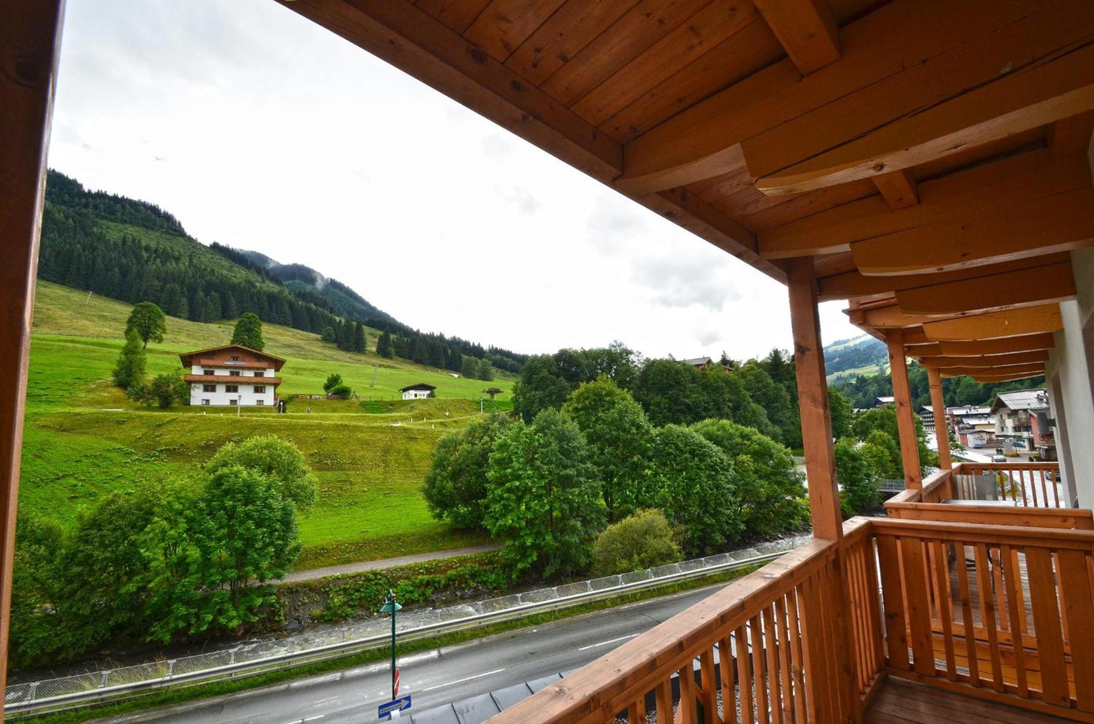 Appartementhaus Kristall incl Joker Card by All in One Apartments