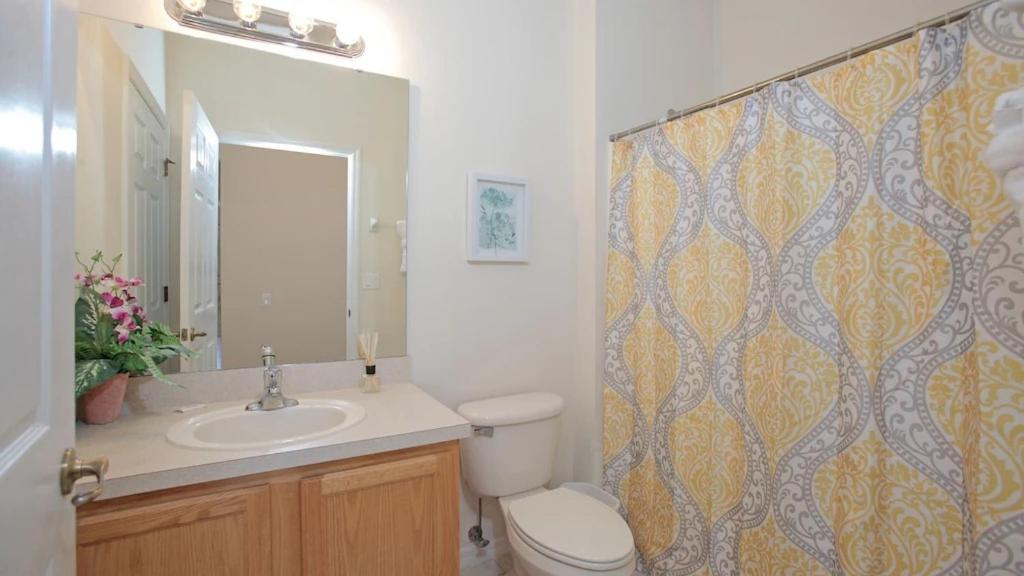 Luxury Villa With Large Private South Facing Pool townhouse view 3