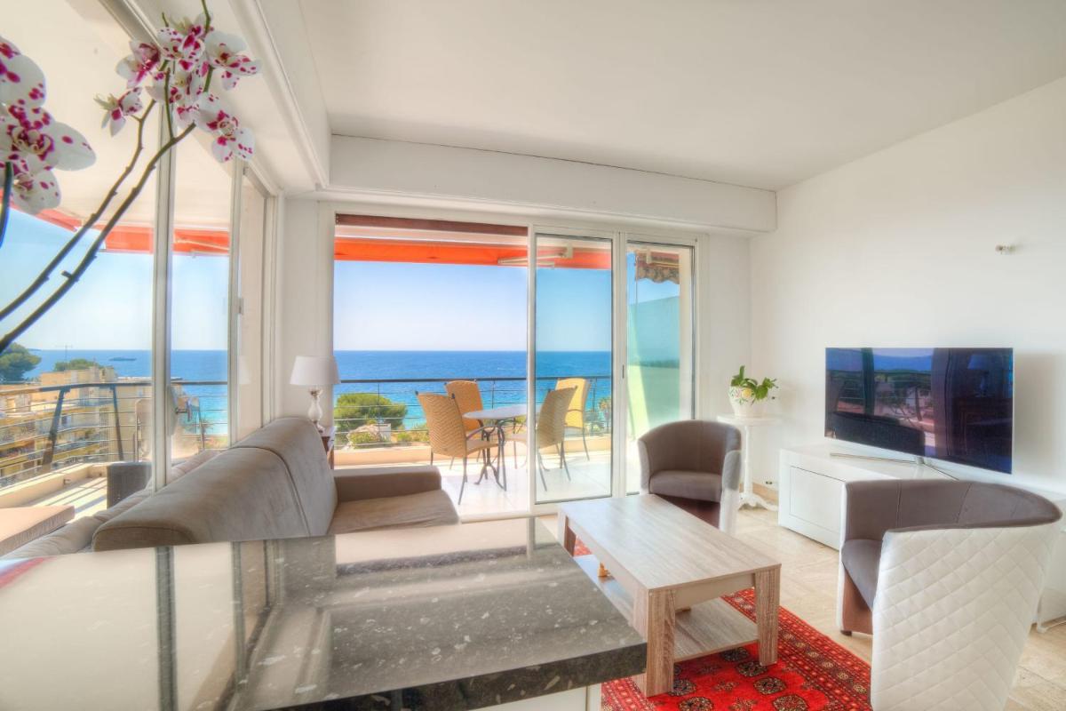 IMMOGROOM- 2 bedrooms -Panoramic Sea view - Huge Terrace - Beach photo 2