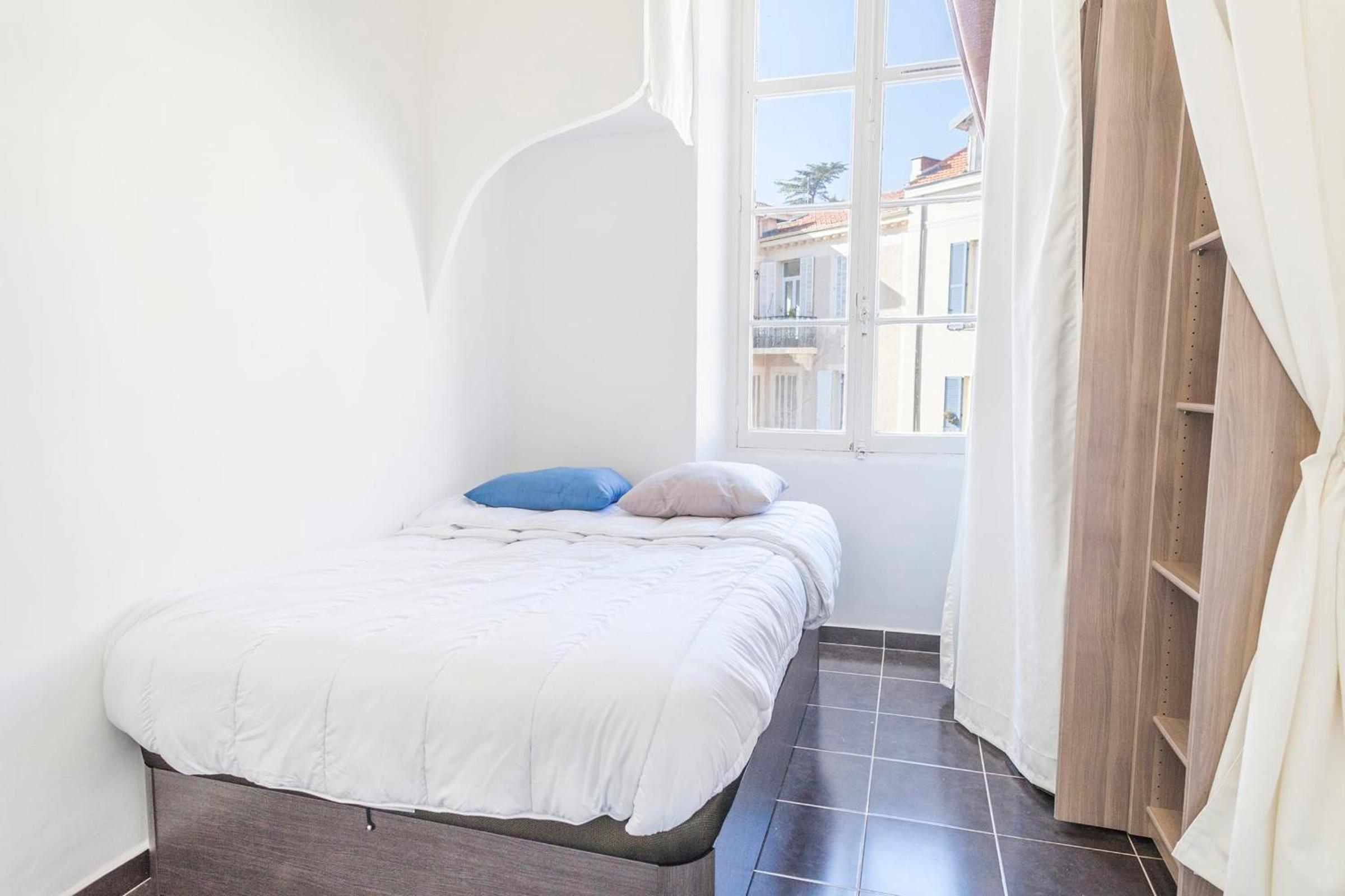 IMMOGROOM - Center - Modern - 10 min from Palais des Festivals view 4