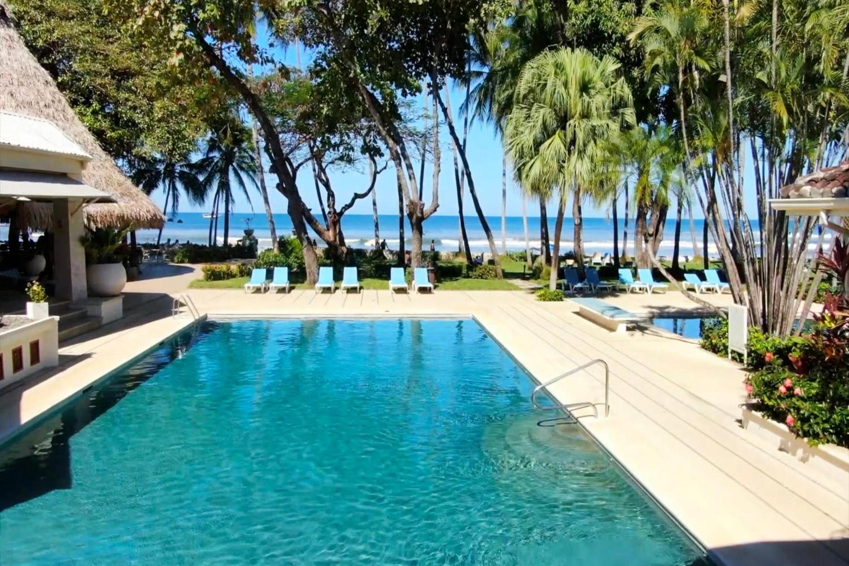 Hotel Tamarindo Diria Beach Resort
