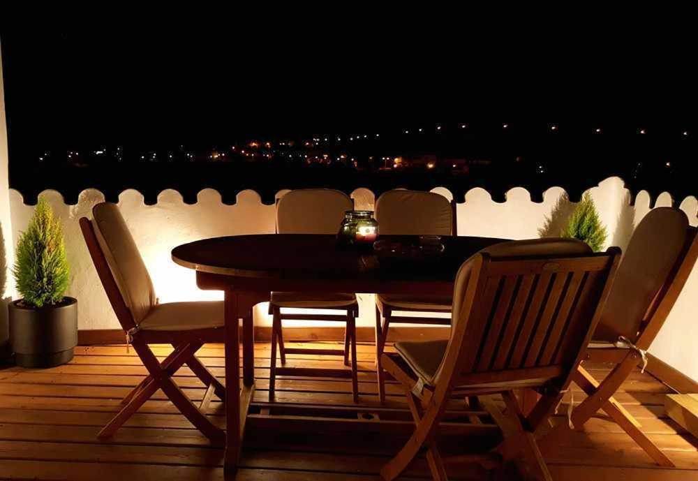 Casa rural La Rabá. Terraza con increíbles vistas