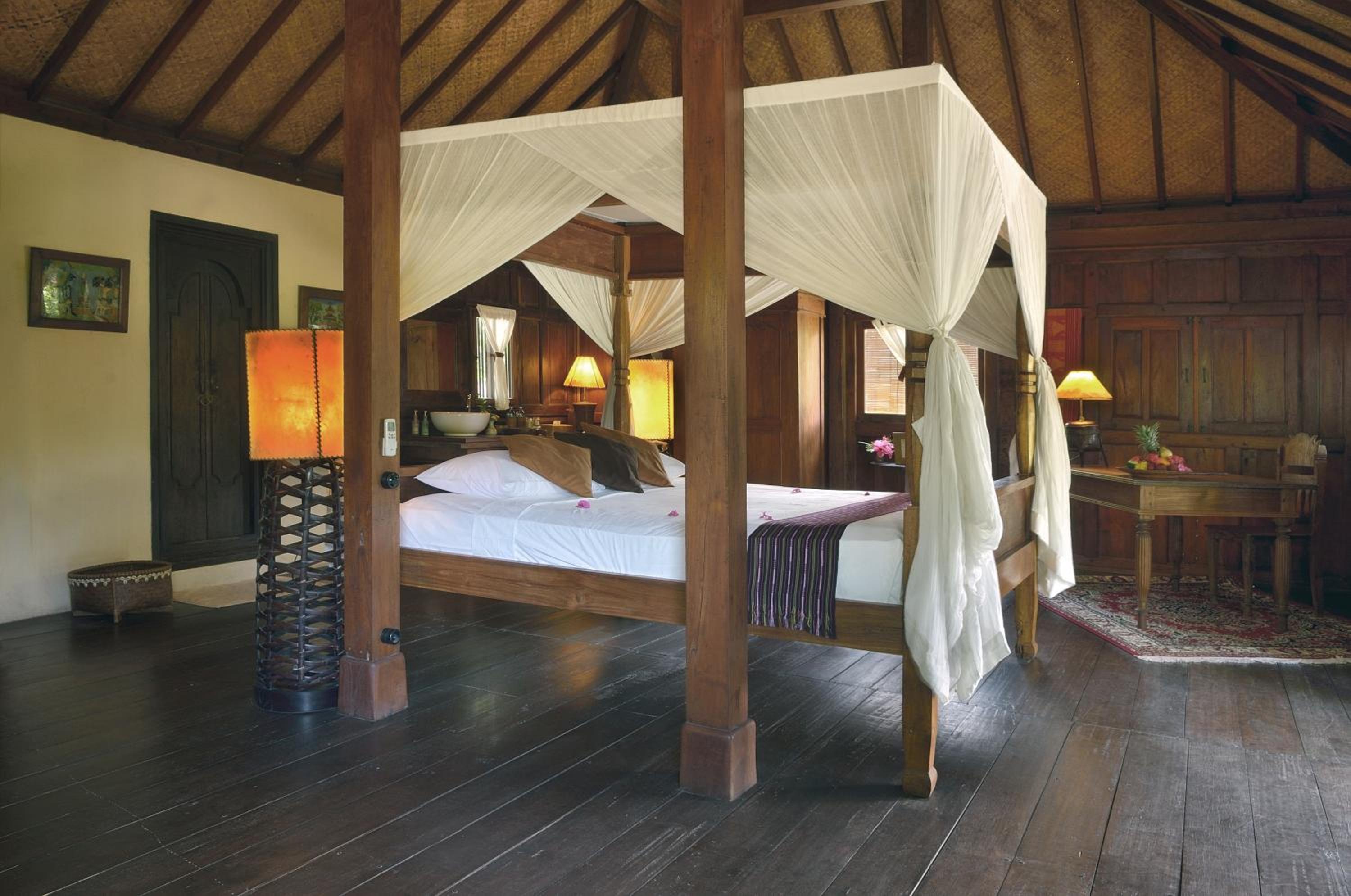 Desa Dunia Beda Resort