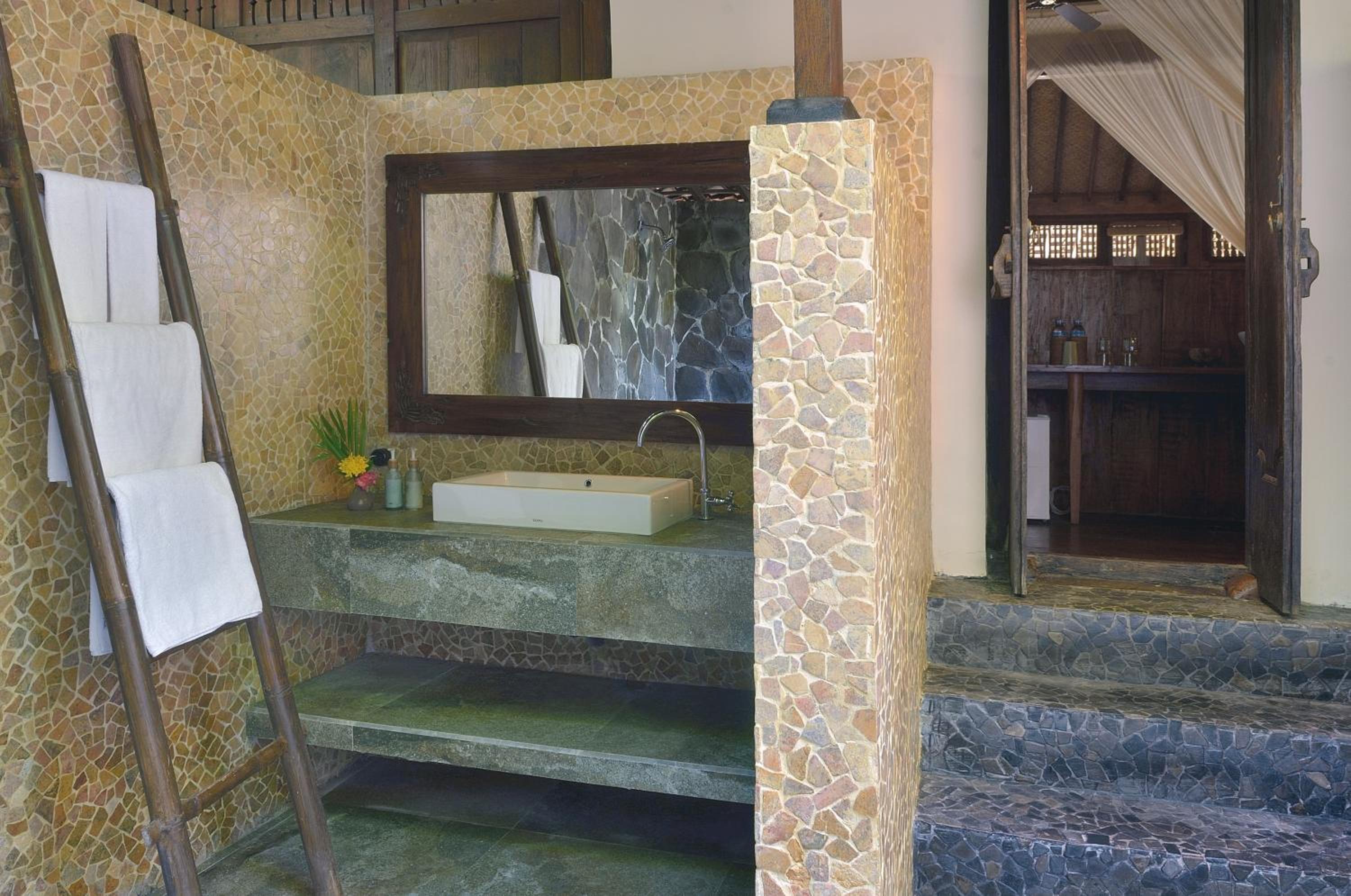 Desa Dunia Beda Resort