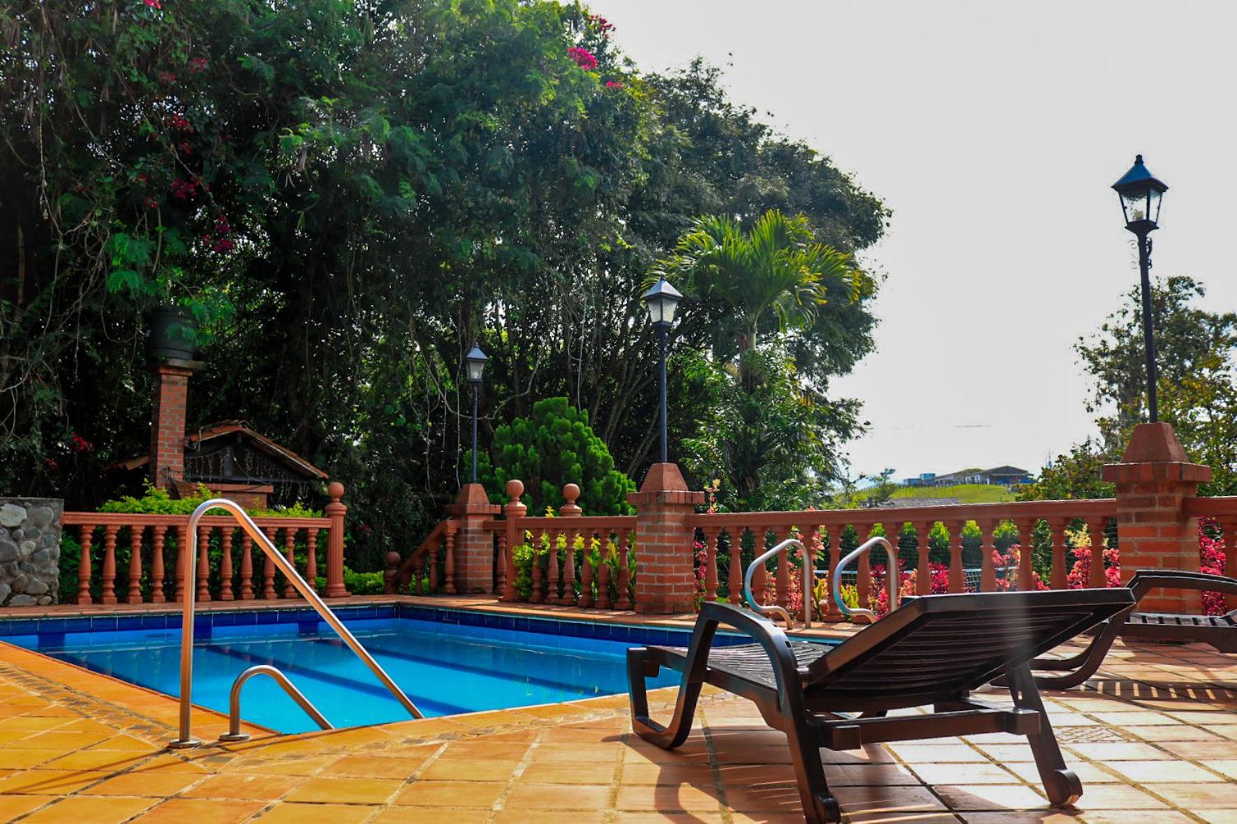 Hermosa Finca 
