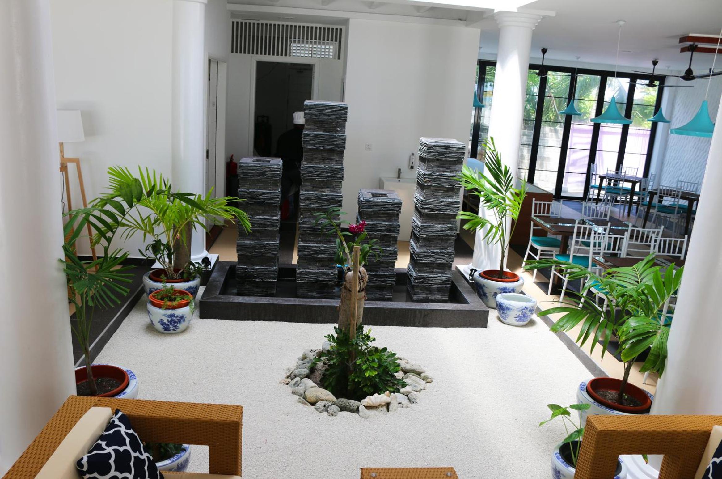 Photo 43