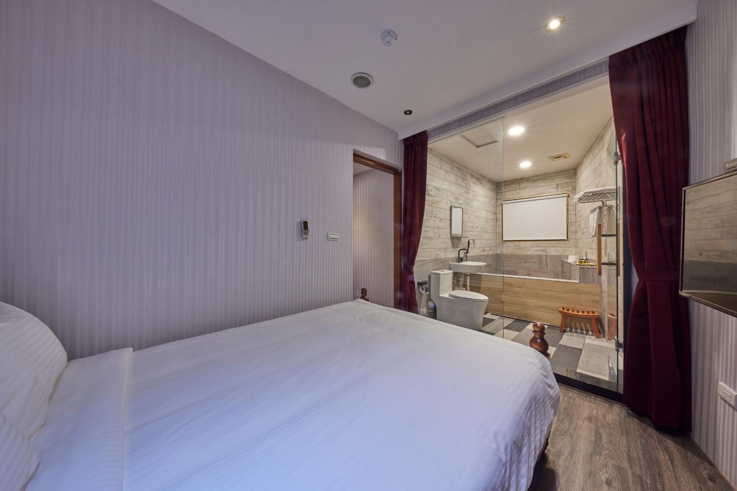 Kyokusui Hotspring Hotel