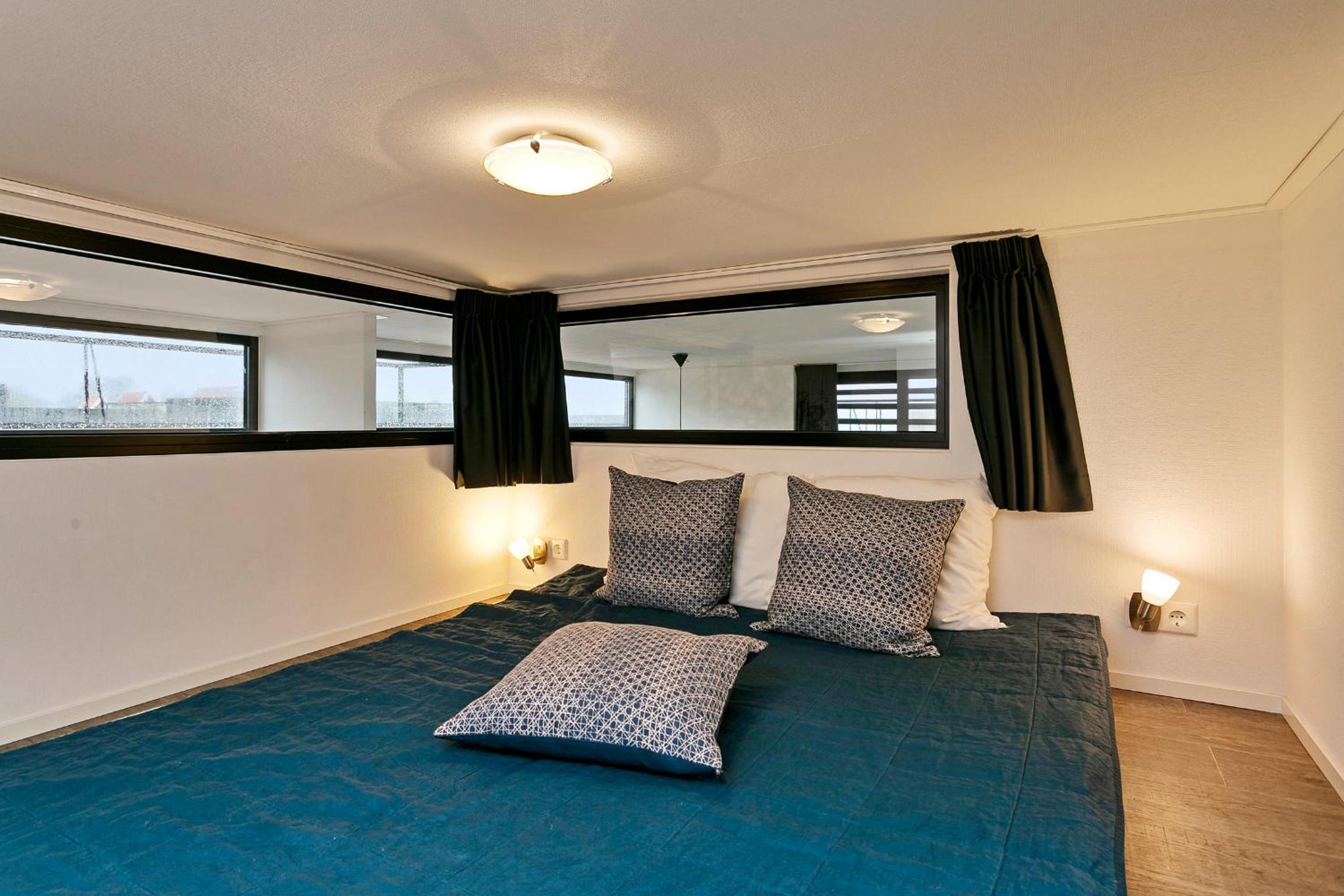 Excellent Cube mit Dachterrasse Meerblick und Strand