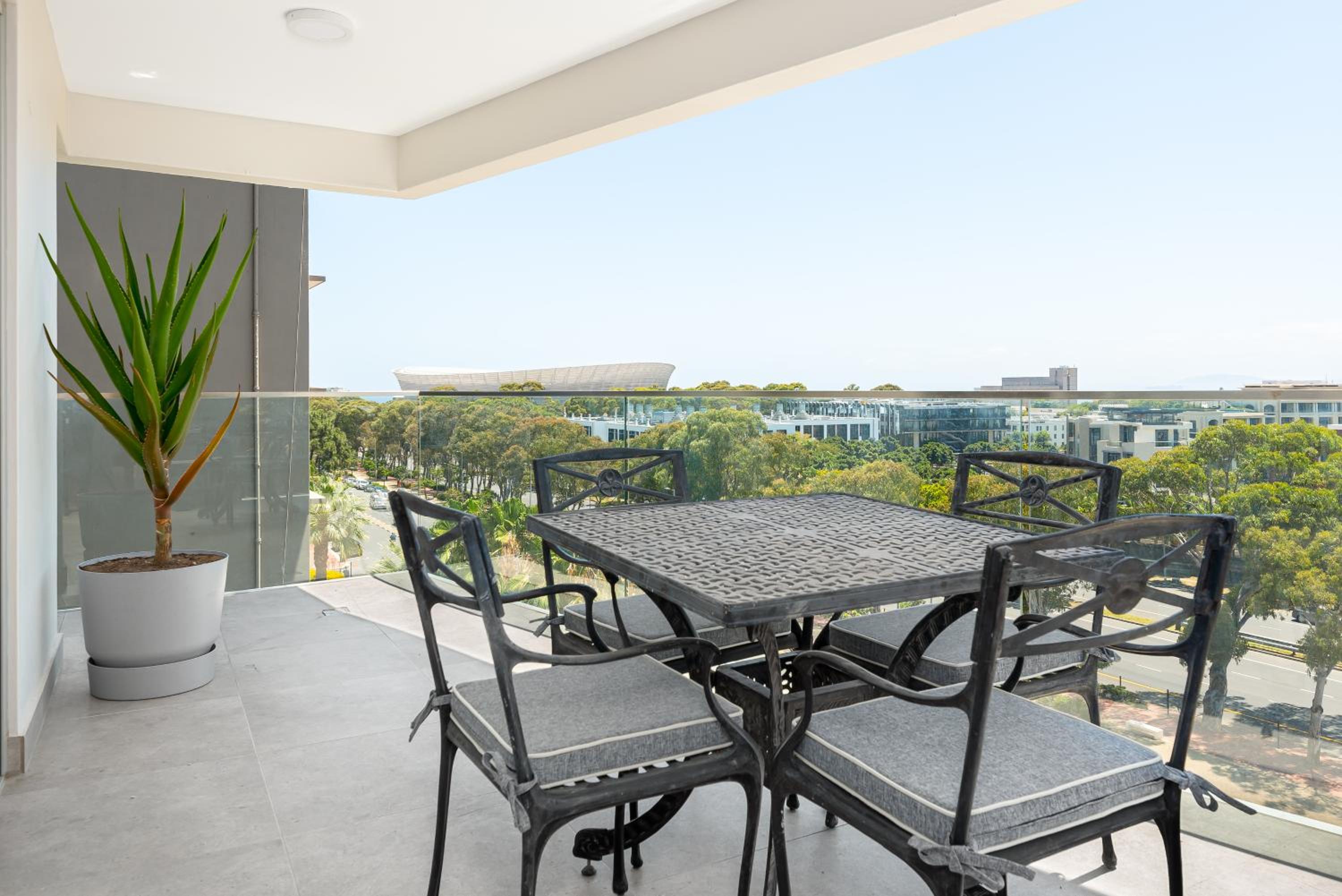 Point Break Luxury Apartments photo 79 of 255