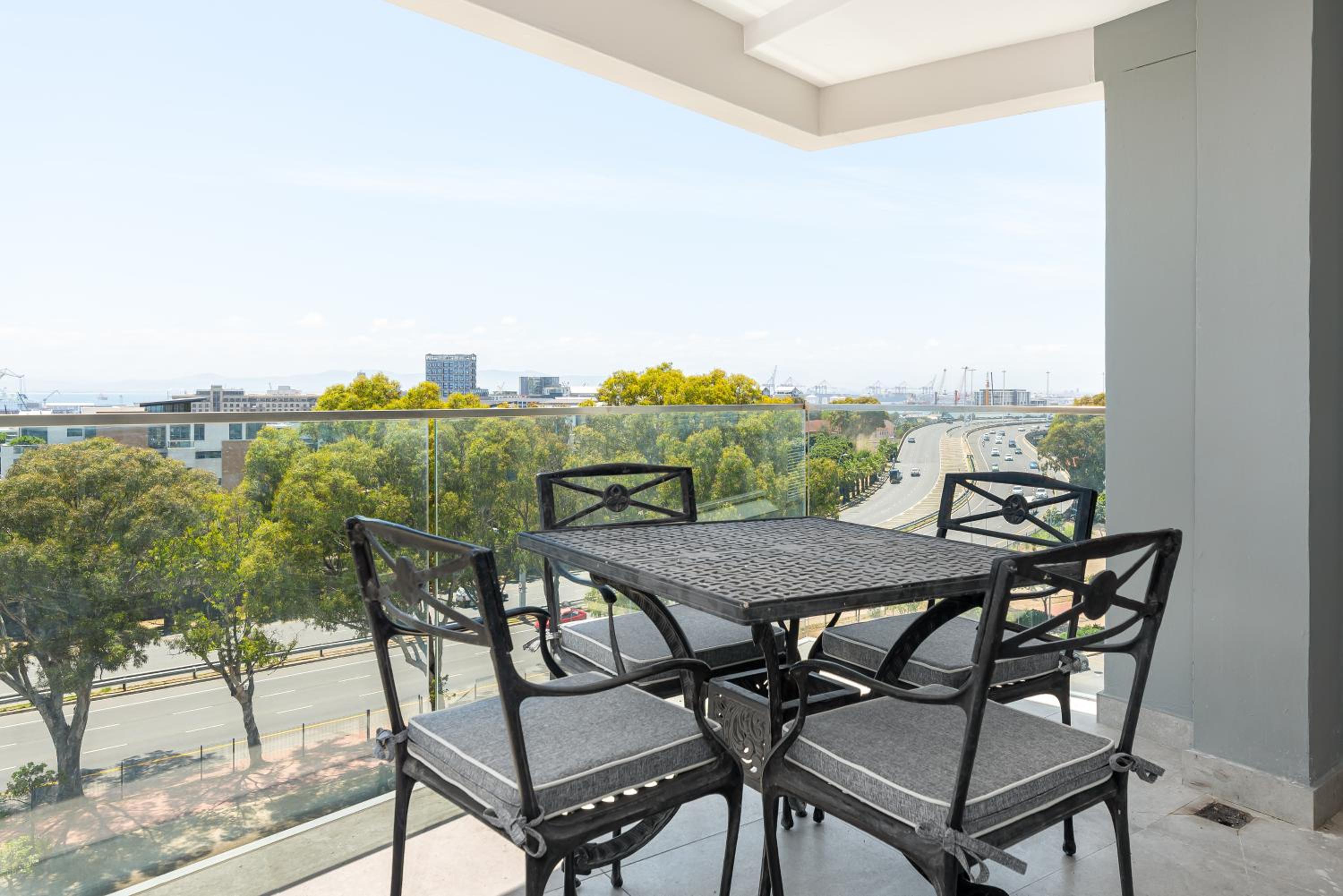 Point Break Luxury Apartments photo 155 of 255