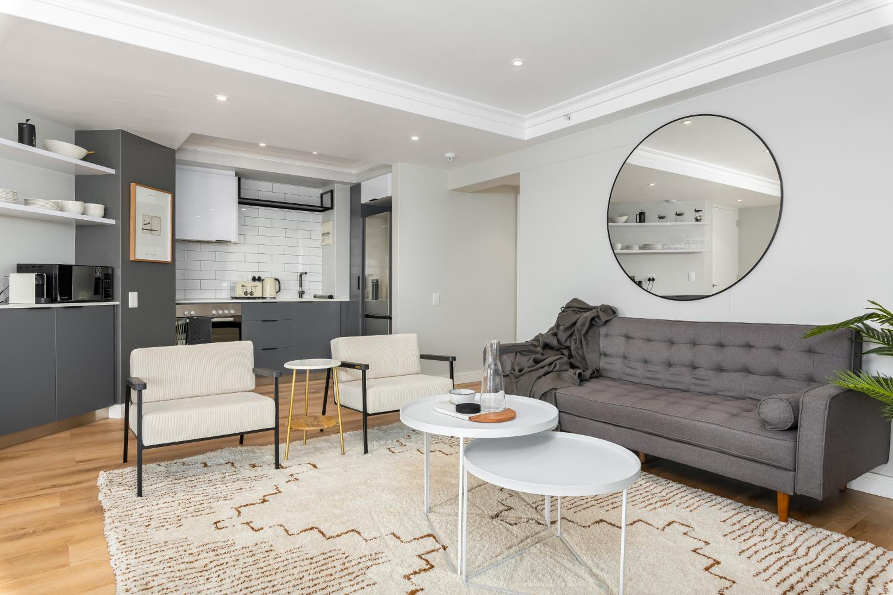 Point Break Luxury Apartments photo 186 of 255
