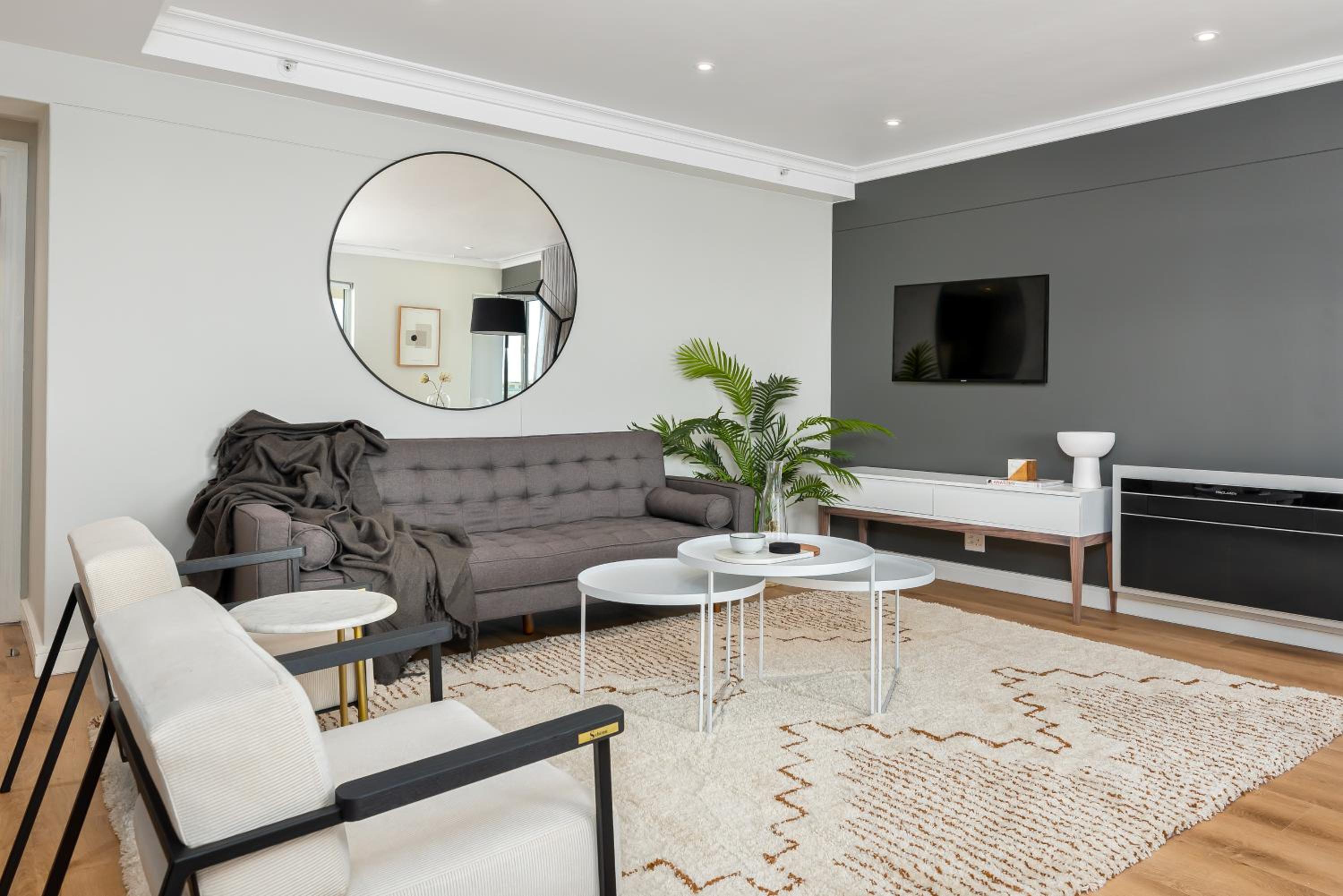 Point Break Luxury Apartments photo 212 of 255