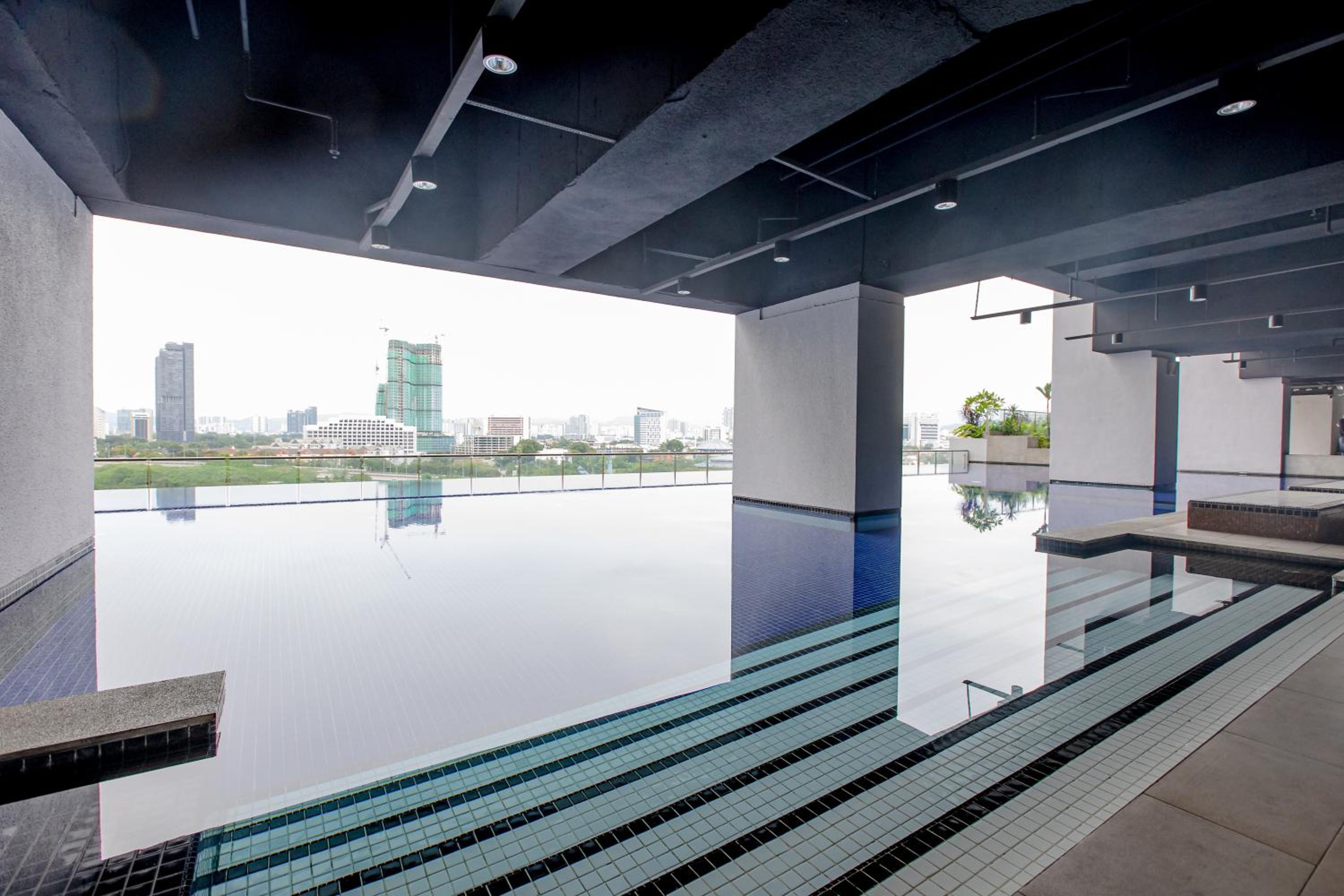 Rex Ollie @ Myhabitat Condominium