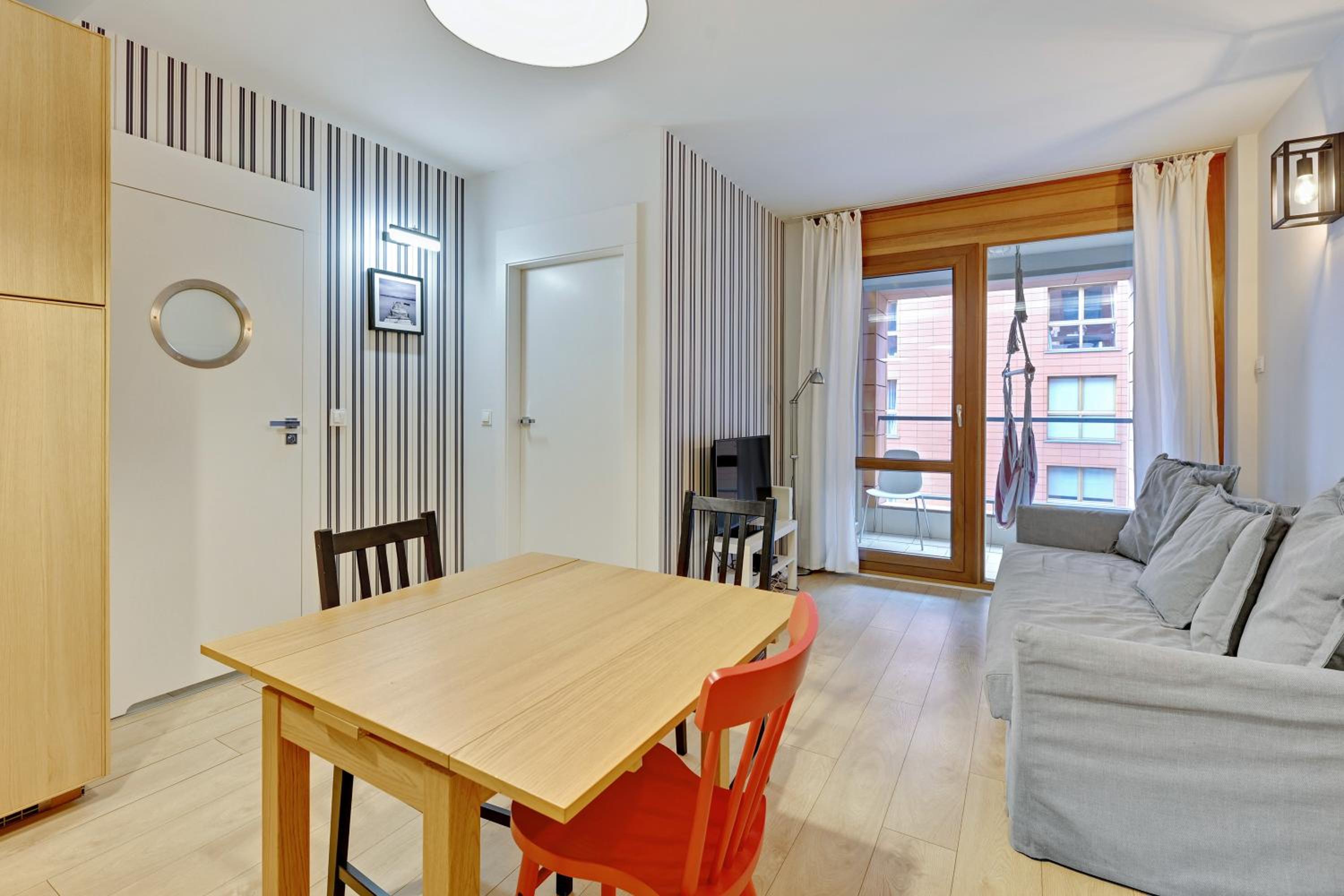Apartments Chmielna Park by Noclegi Renters