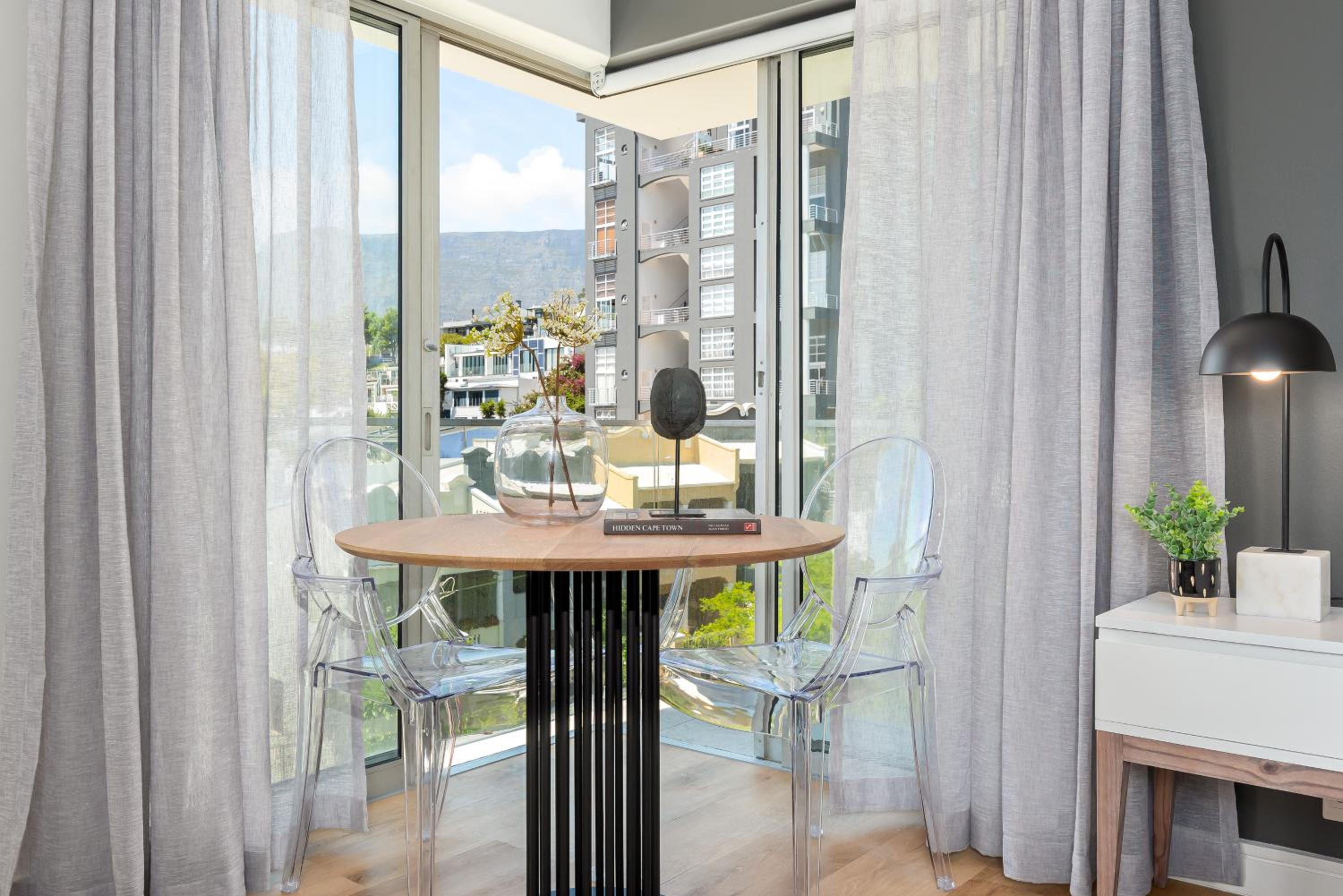 Point Break Luxury Apartments photo 99 of 255