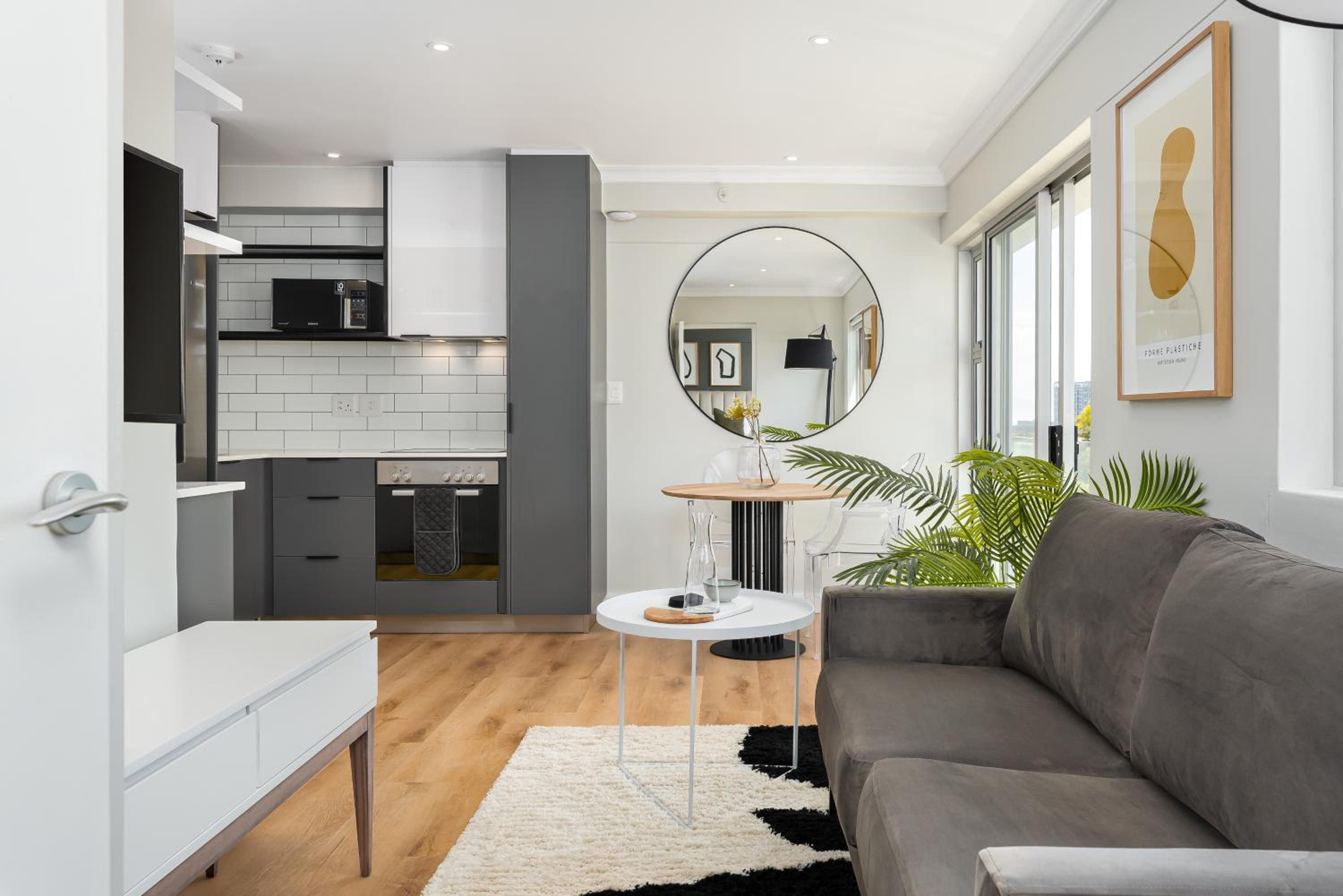 Point Break Luxury Apartments photo 194 of 255