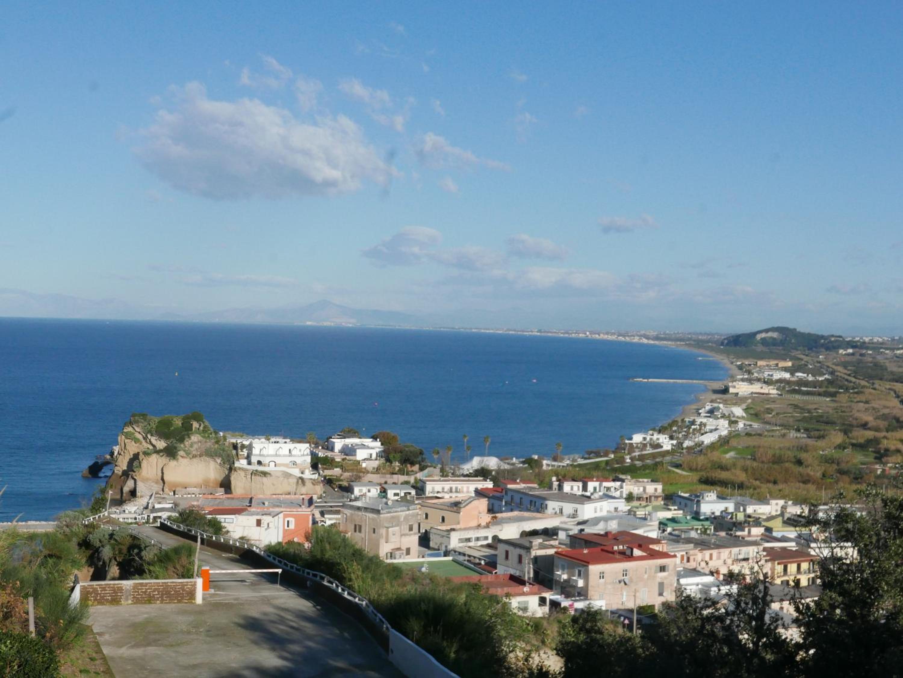 Lavinum