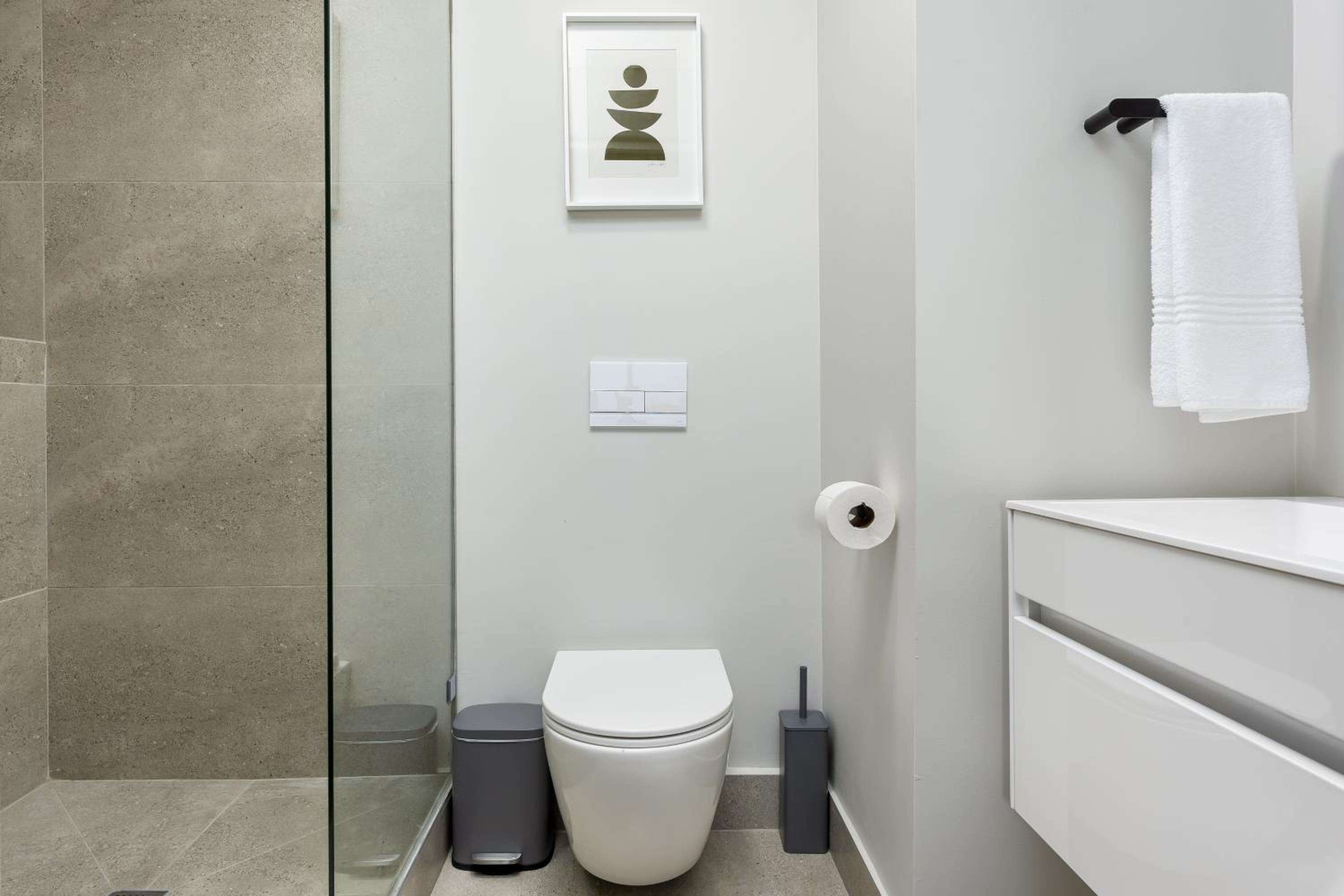 Point Break Luxury Apartments photo 198 of 255