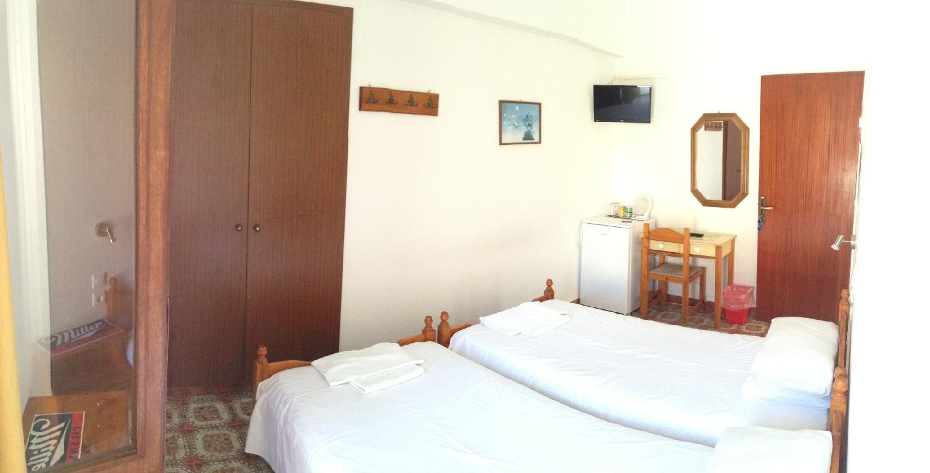 Stavros Pension