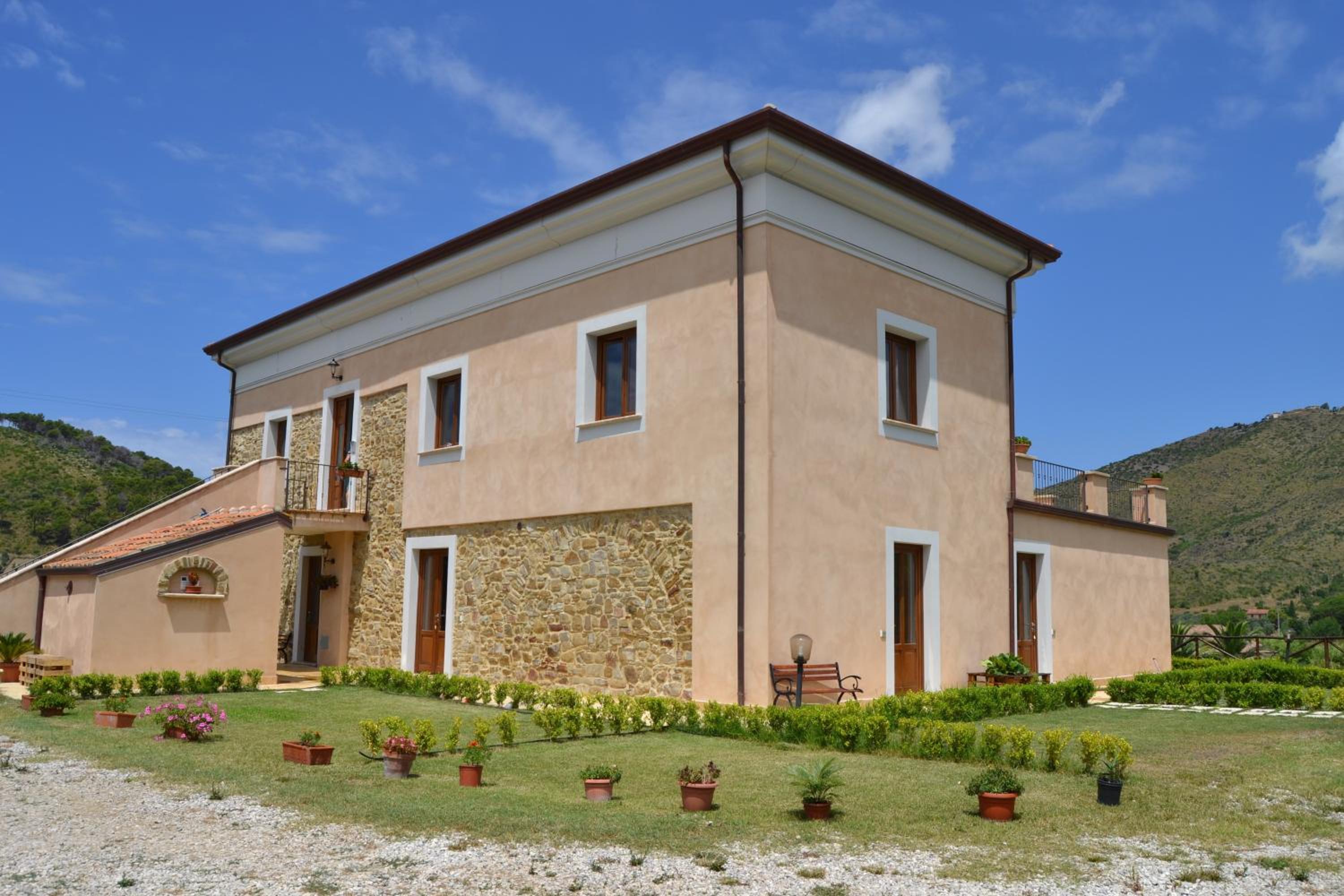 Casale Tiano