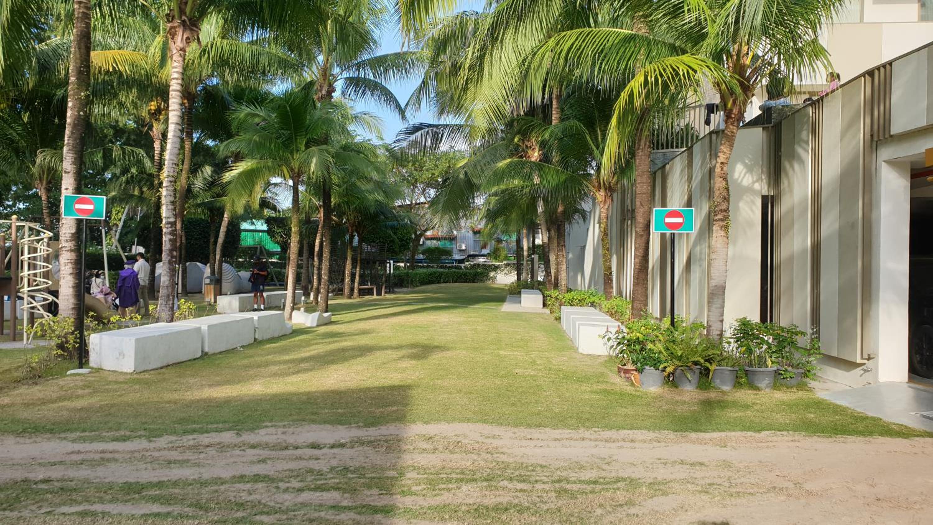 Photo 33