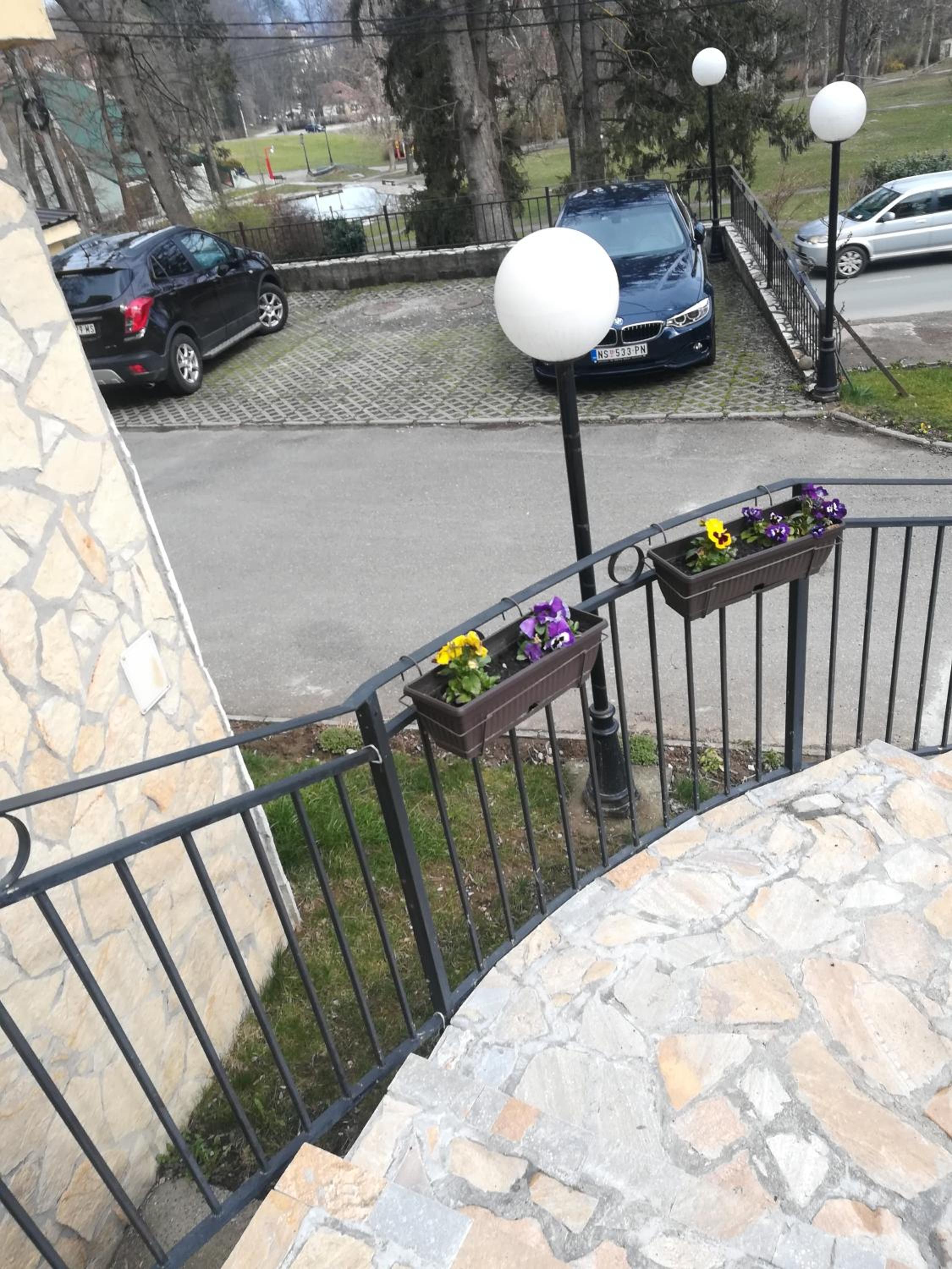 Photo 35