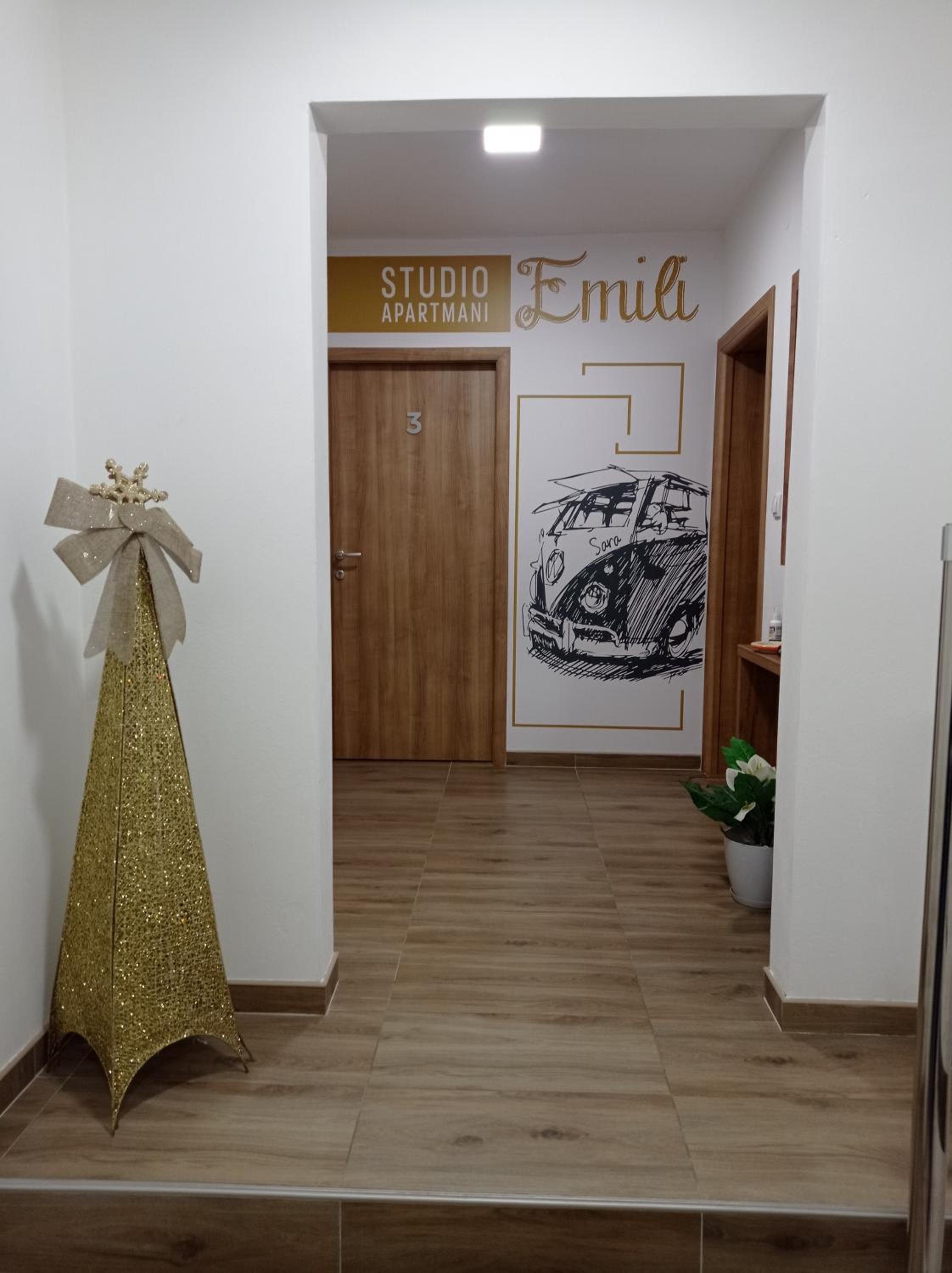 Studio apartmani Emili apartman br 2