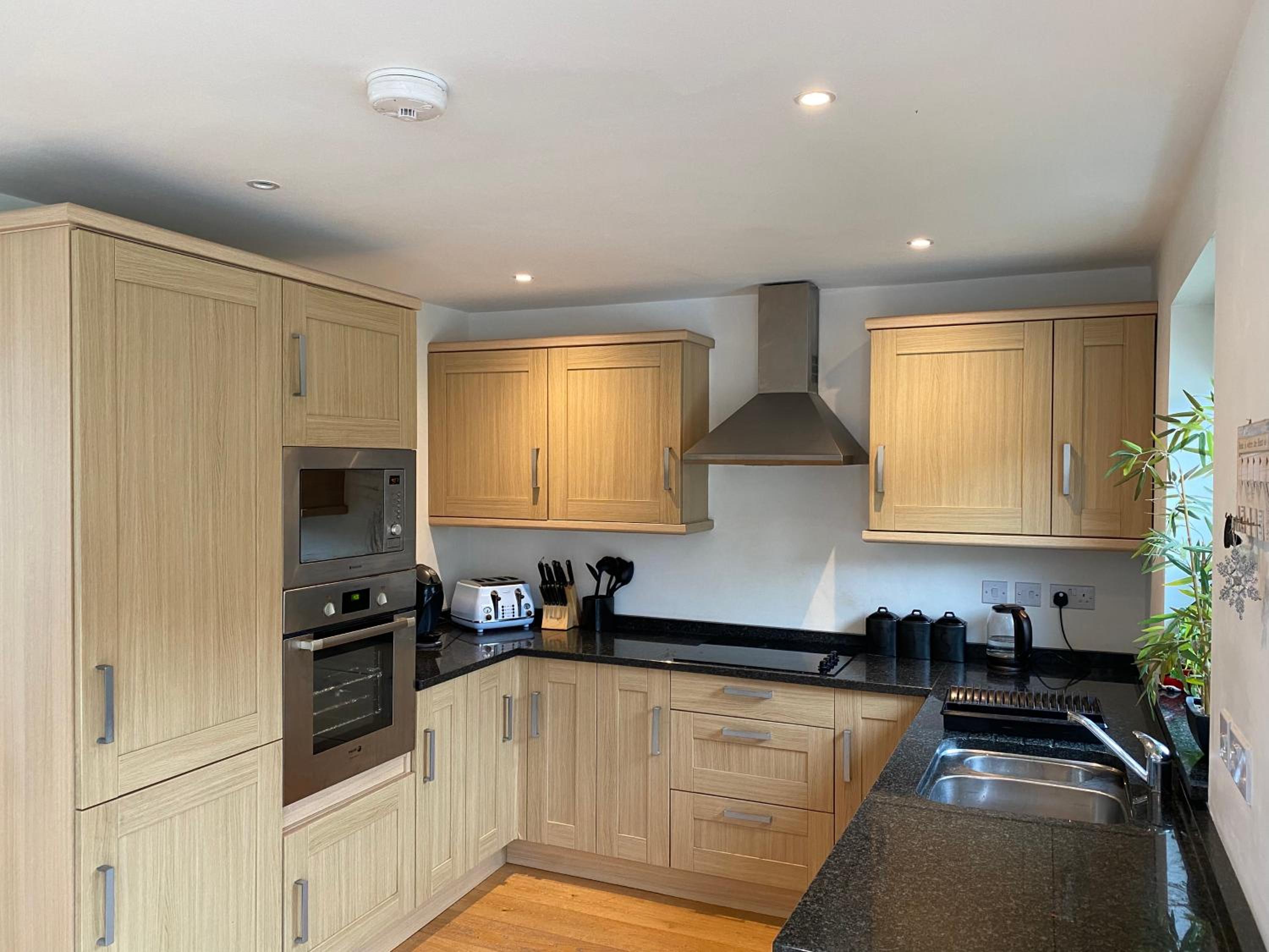 OHANA HOUSE - Unbeatable Location - UK's Best Beaches