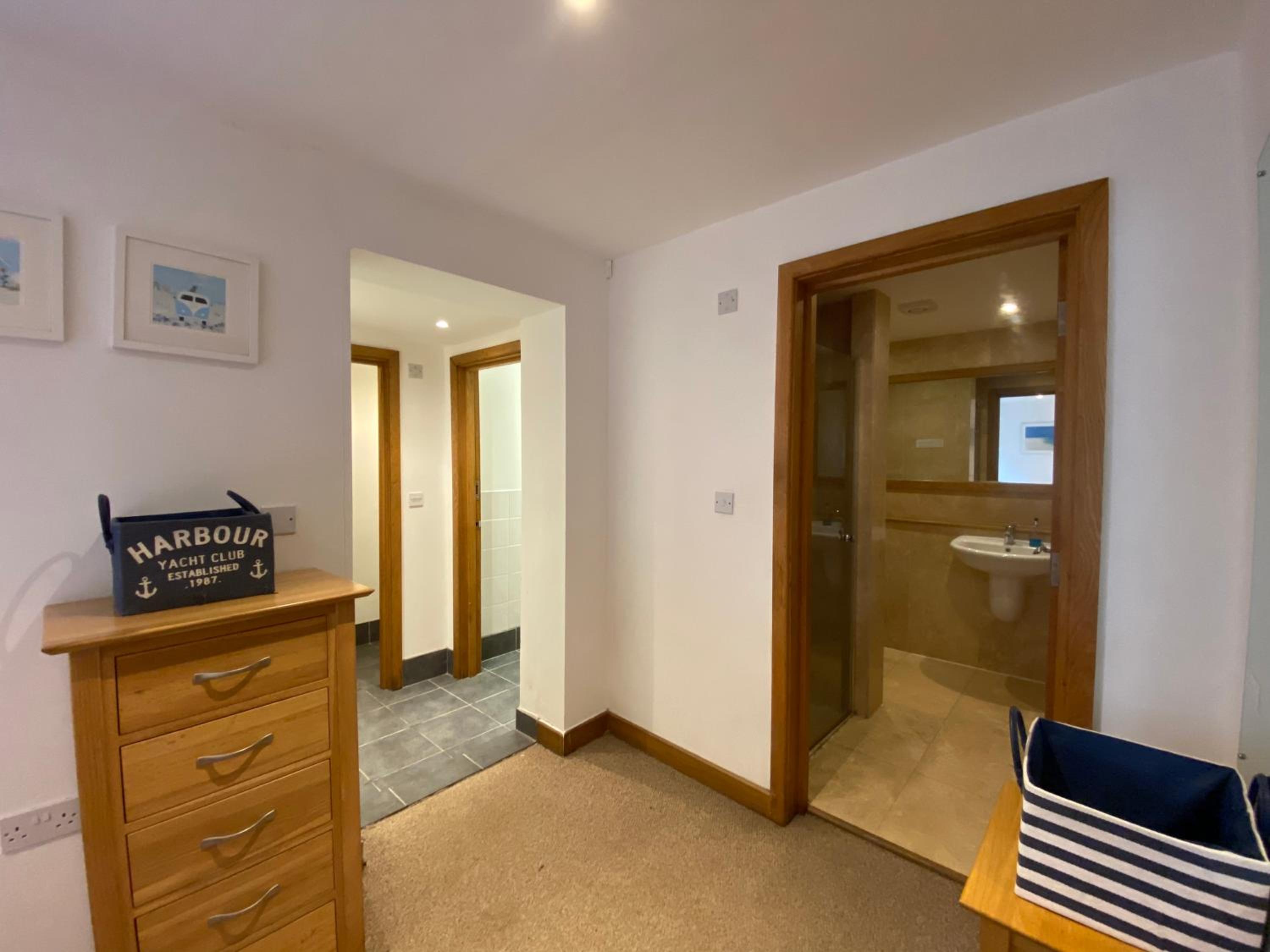 OHANA HOUSE - Unbeatable Location - UK's Best Beaches