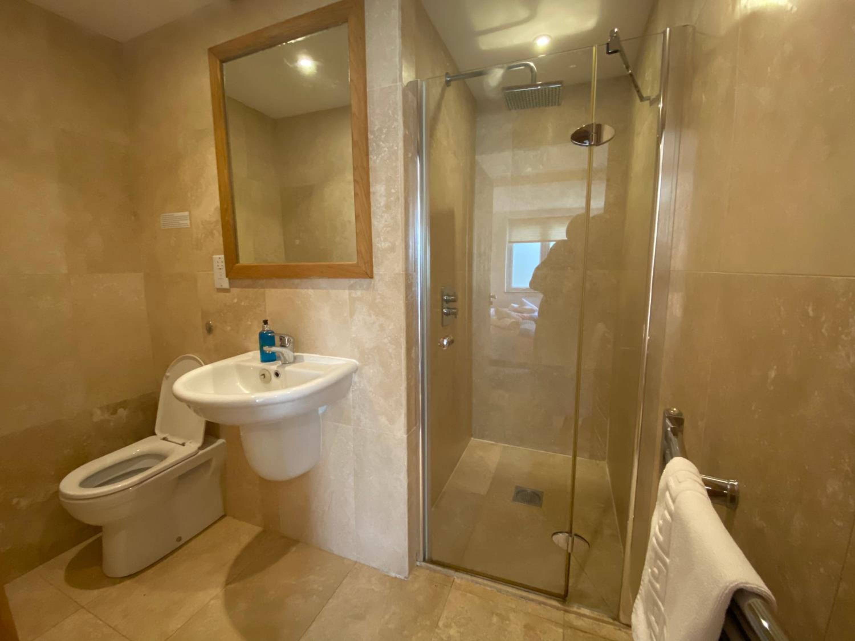 OHANA HOUSE - Unbeatable Location - UK's Best Beaches