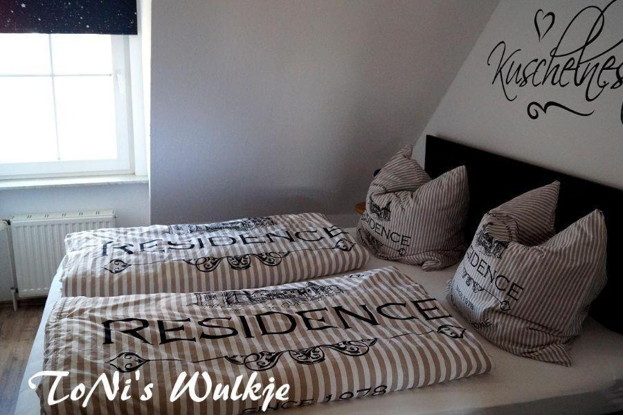 ToNis-Wulkje-1