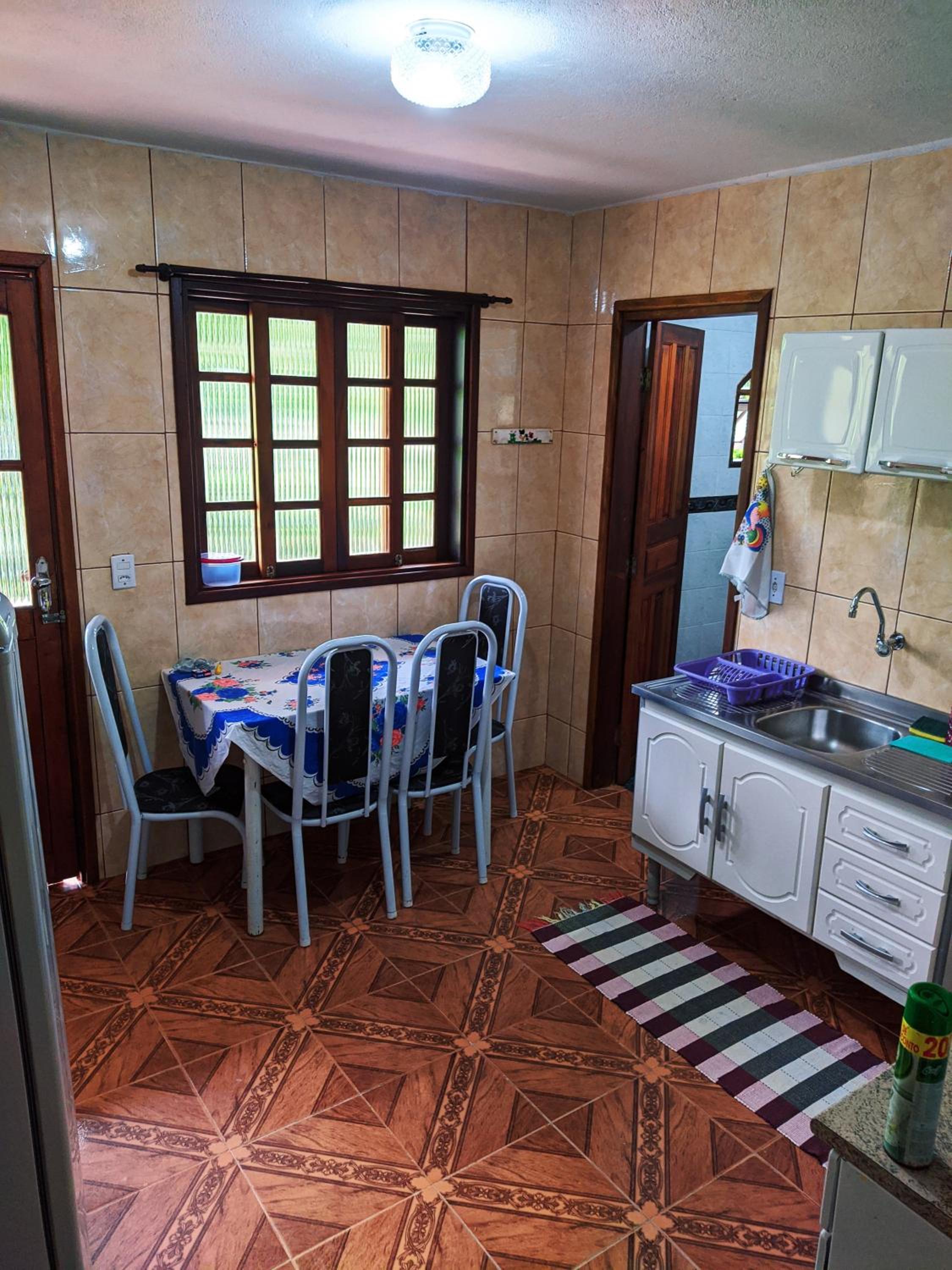 Casa Excelente Localização em Maringá RJ