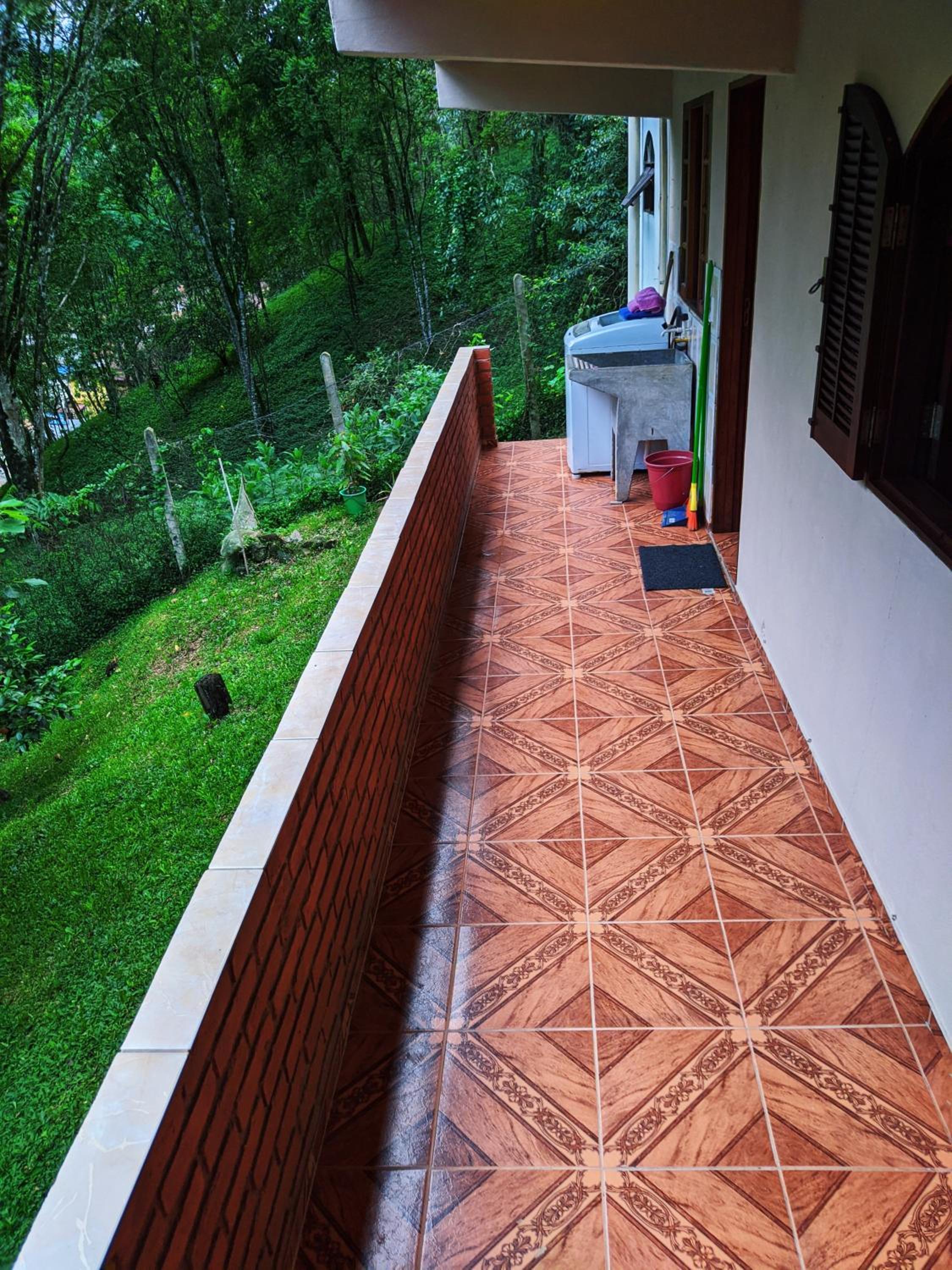 Casa Excelente Localização em Maringá RJ