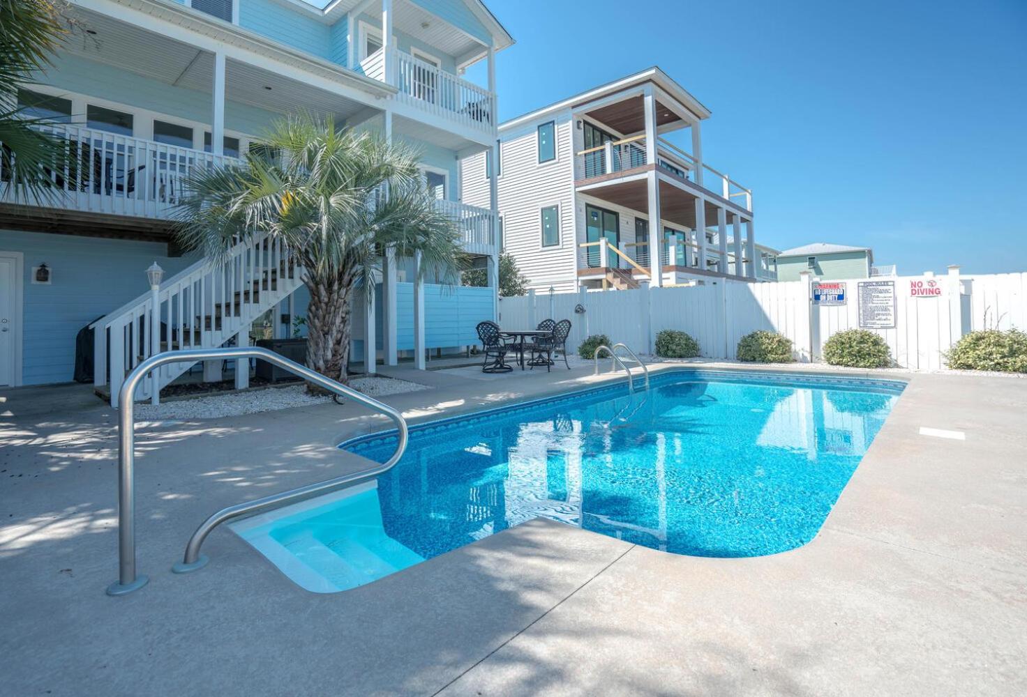 Spacious Beach Home with a Private Pool. Seain' is Believin' view 4