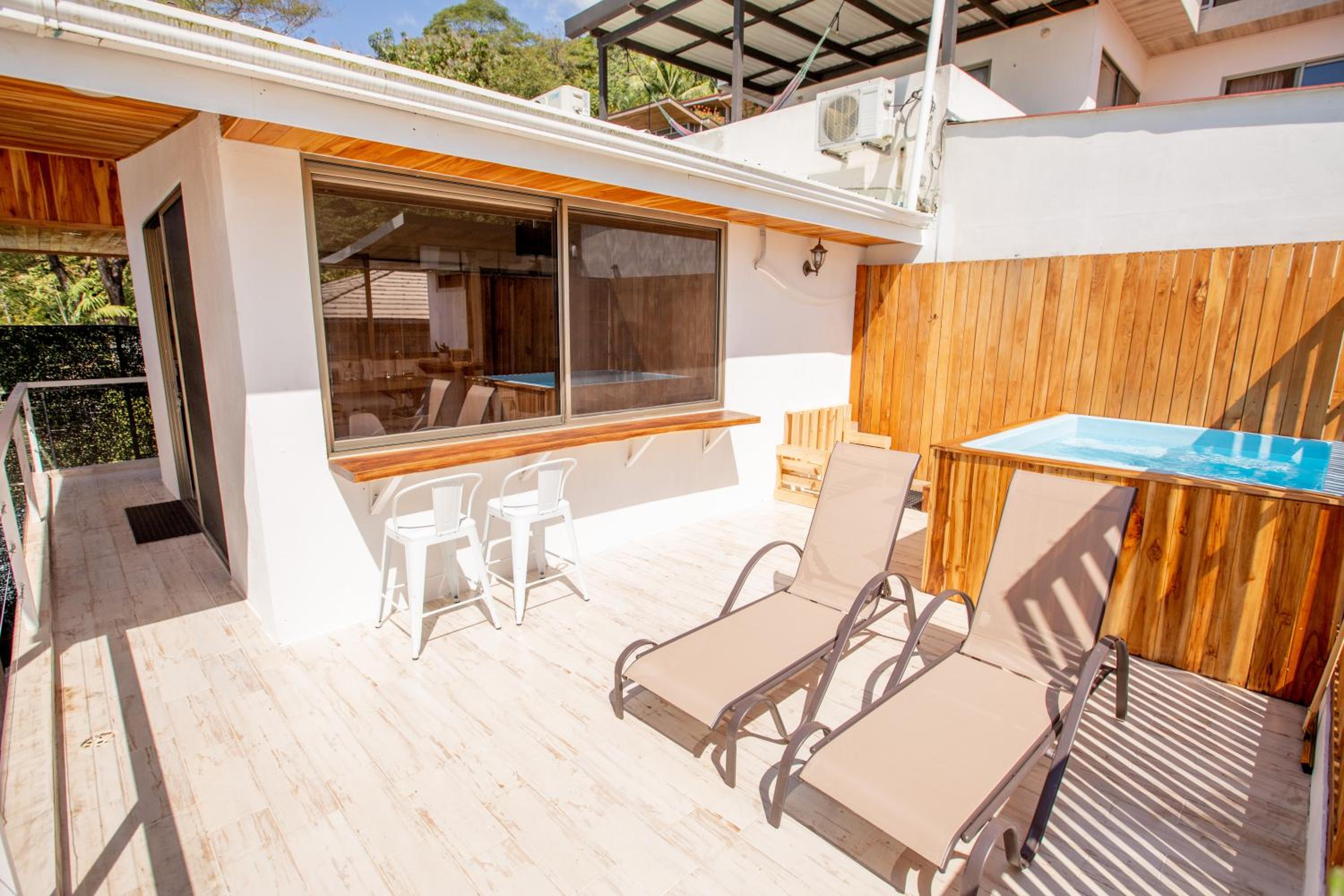Casa Manta - Santa Teresa view 2