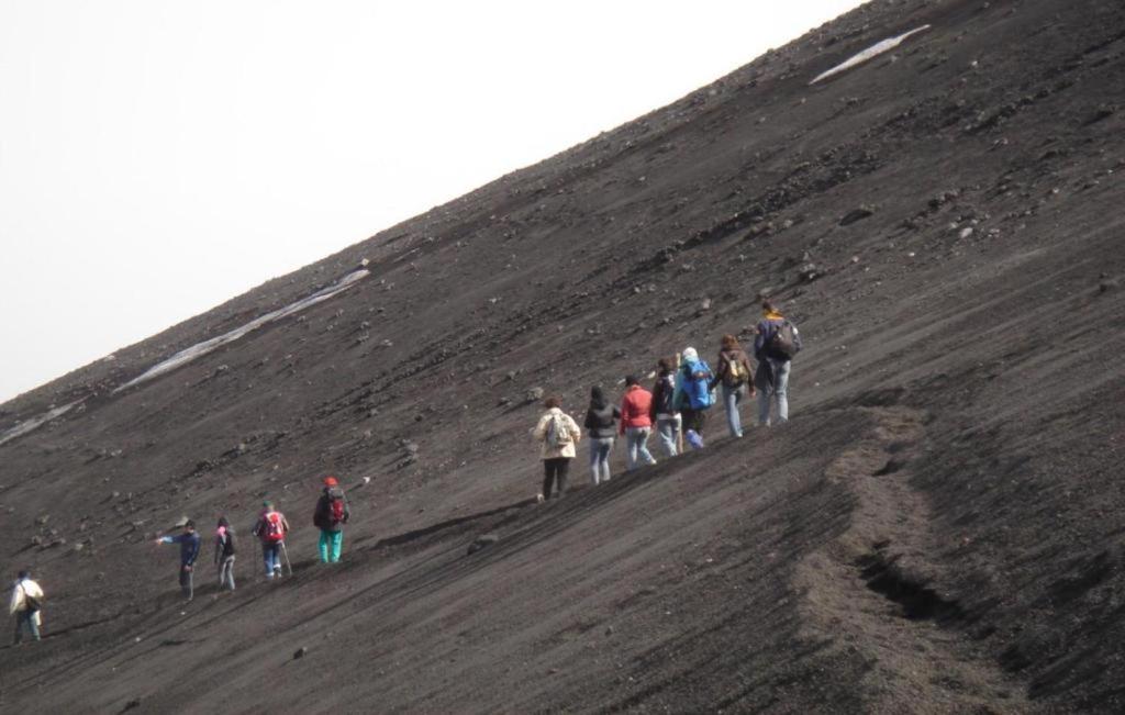 Etnasentieri Wine house on Etna mount