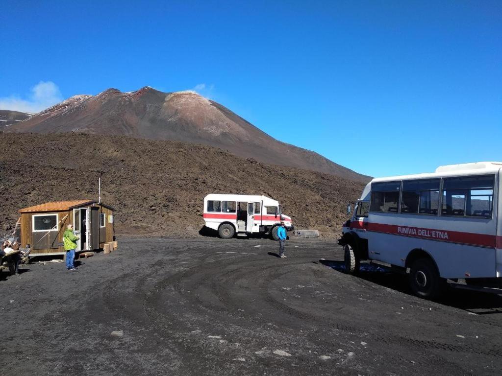 Etnasentieri Wine house on Etna mount