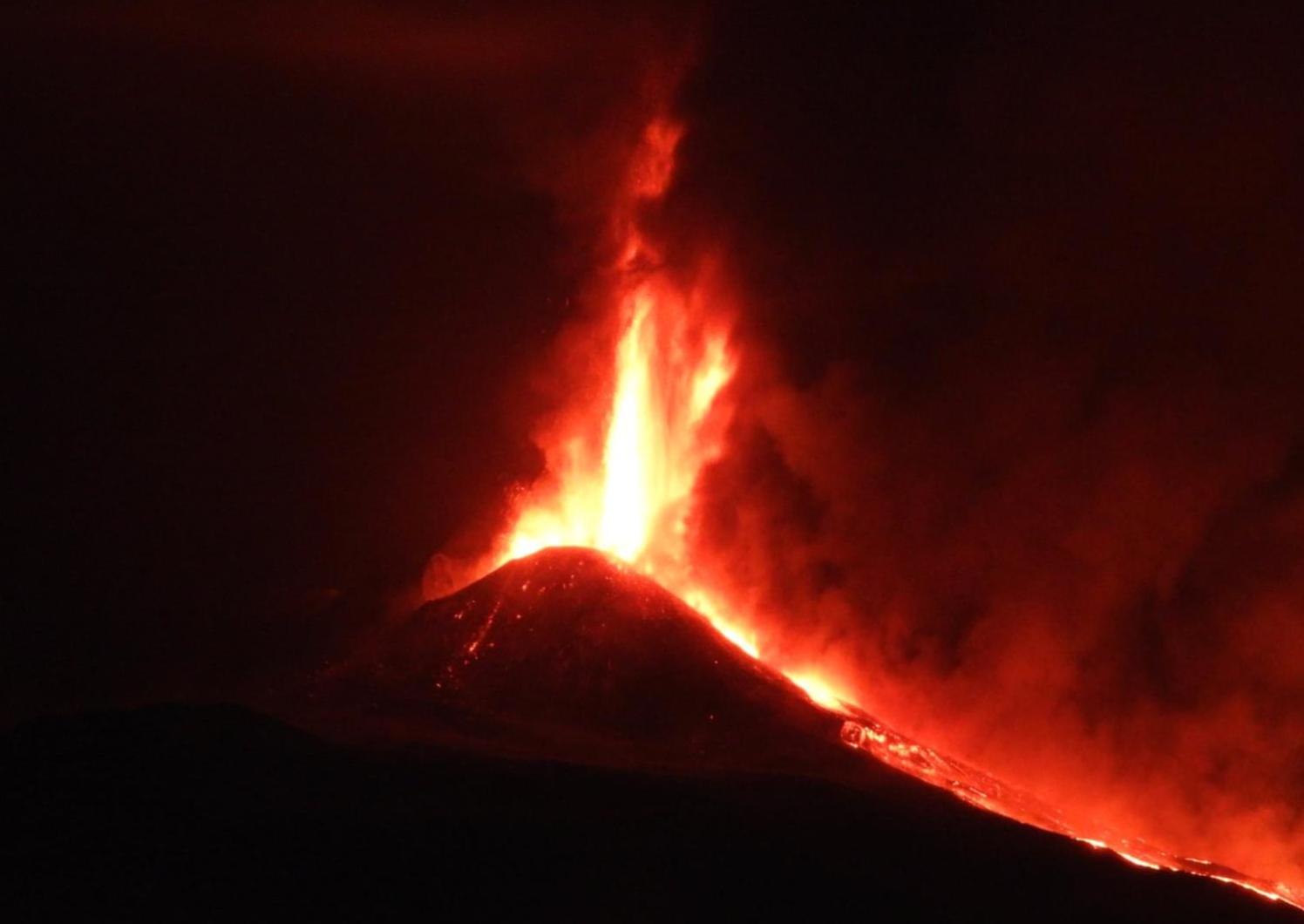 Etnasentieri Wine house on Etna mount